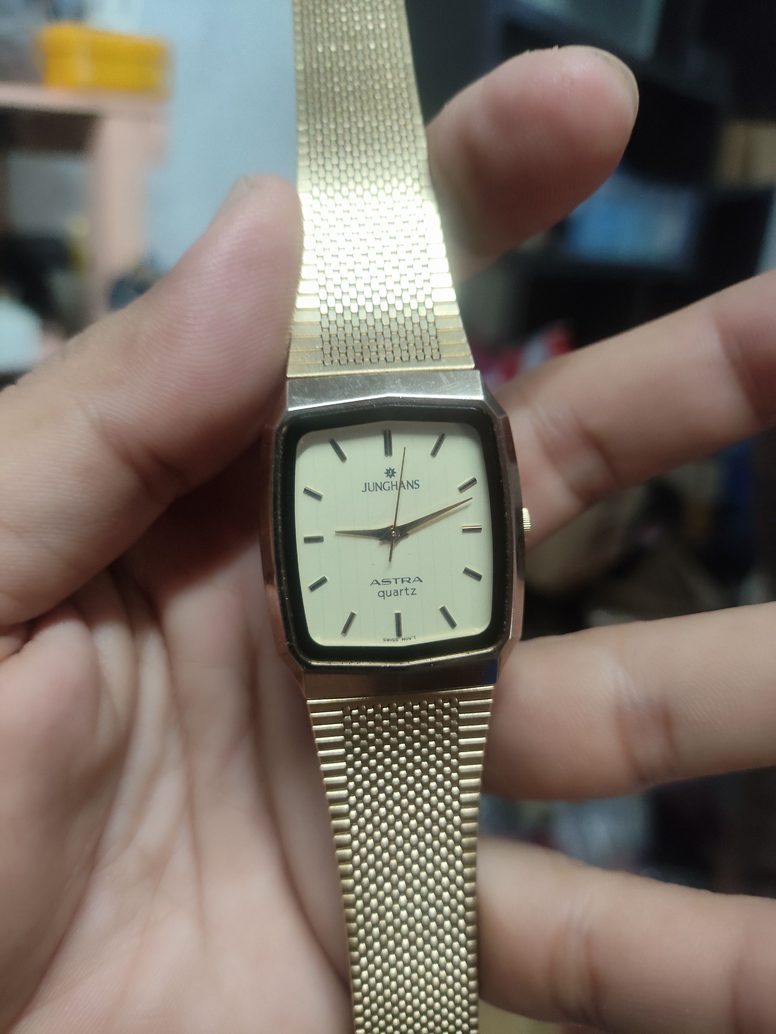 Junghans Retro 💥 JUNGHANS SWISS WATCH. QUARTZ ENGINE. Size ONE SIZE - 3 Thumbnail