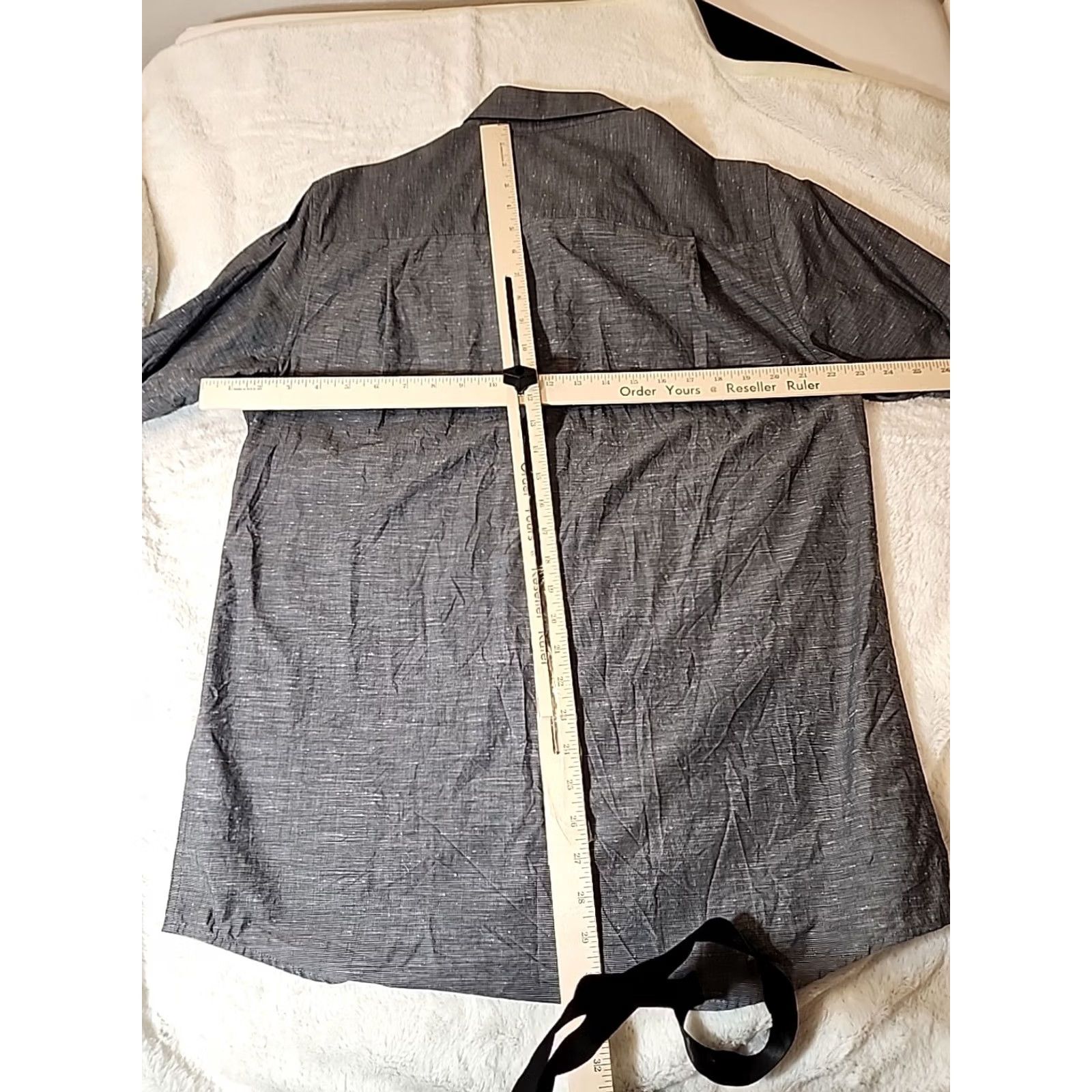 TravisMathew Travis Mathew Shirt Mens Large Gray Short Sleeve Button Up Size US L / EU 52-54 / 3 - 5 Thumbnail