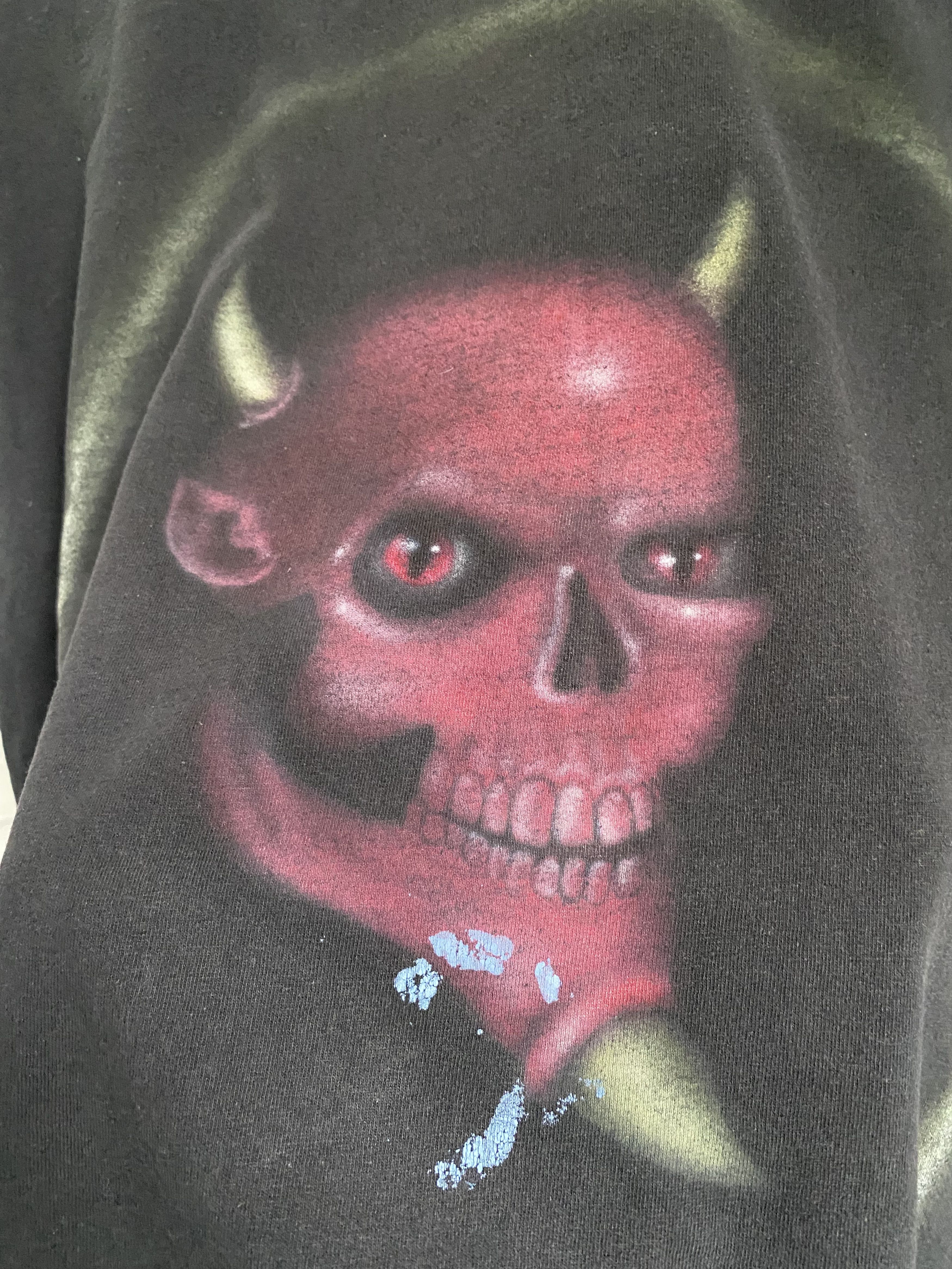 Band Tees × Vintage Vintage 2000s Devil red Skull t-shirt Size US L / EU 52-54 / 3 - 4 Thumbnail