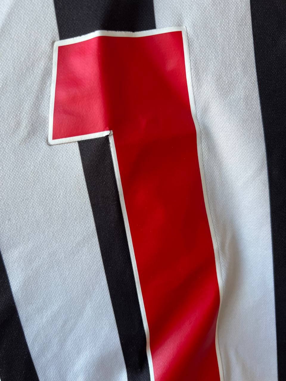 Puma 2018/19 NEWCASTLE UNITED #11 PUMA HOME SOCEER FOOTBALL SHIRT Size US L / EU 52-54 / 3 - 19 Thumbnail