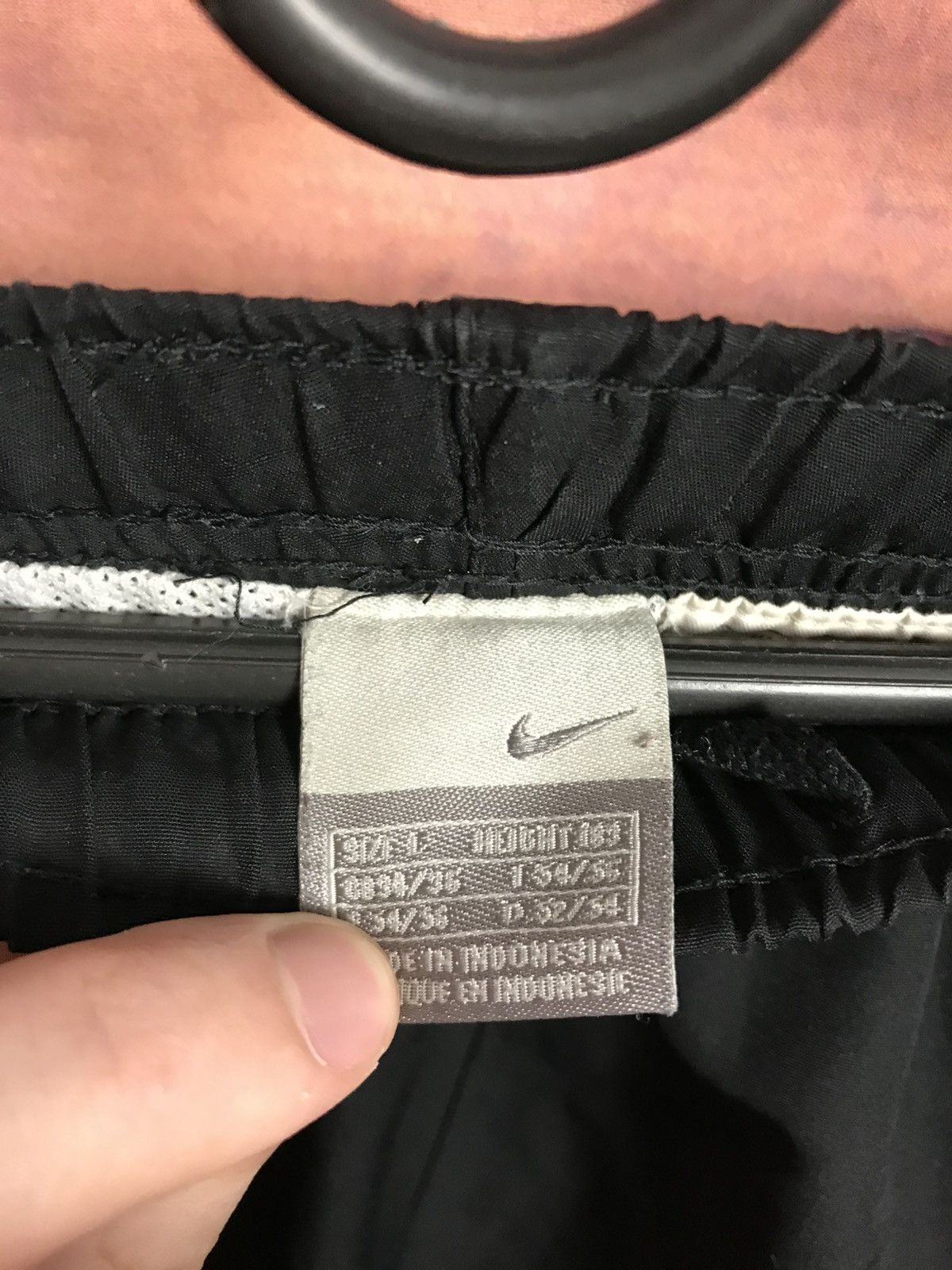Nike × Vintage Vintage Nike streetwear shorts Size US 34 / EU 50 - 4 Thumbnail