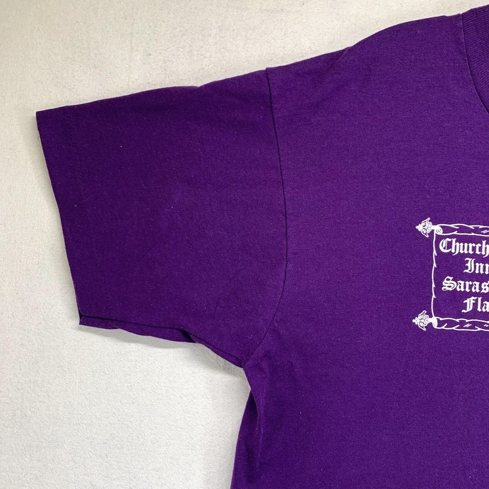 Vintage VINTAGE Single Stitch T Shirt Mens Large BOXY Churchill’s Inn Sarasota Florida Size US L / EU 52-54 / 3 - 7 Thumbnail