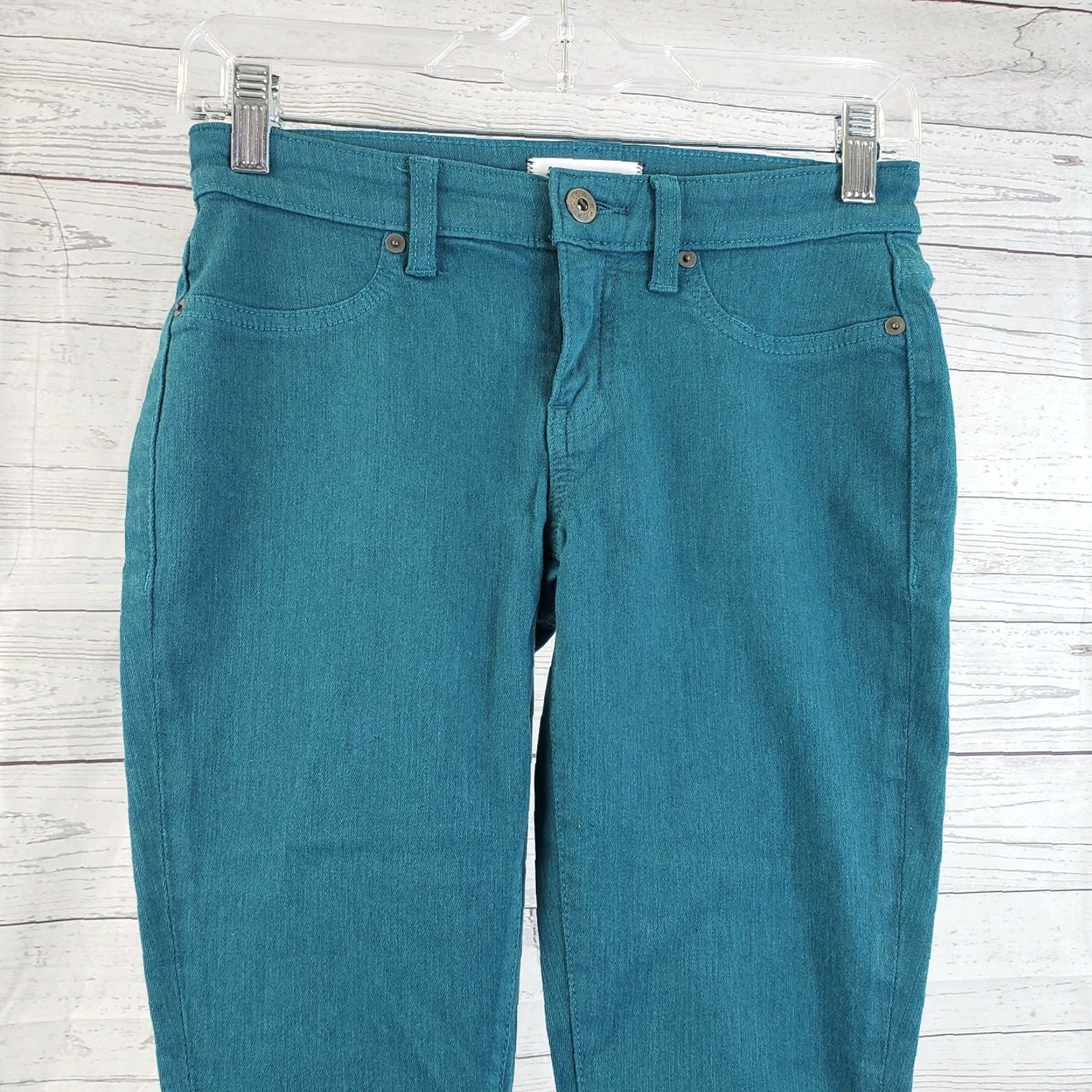 Vintage Lila Ryan Womens Dorianna Skinny Jeans Sz 25P Teal Green Rolled Hem Low Rise Jeans Skinny Womens 25P Green 68% Cotton 29% Rayon 3% Spandex Vintage No Size 42" / US 20 - 3 Thumbnail