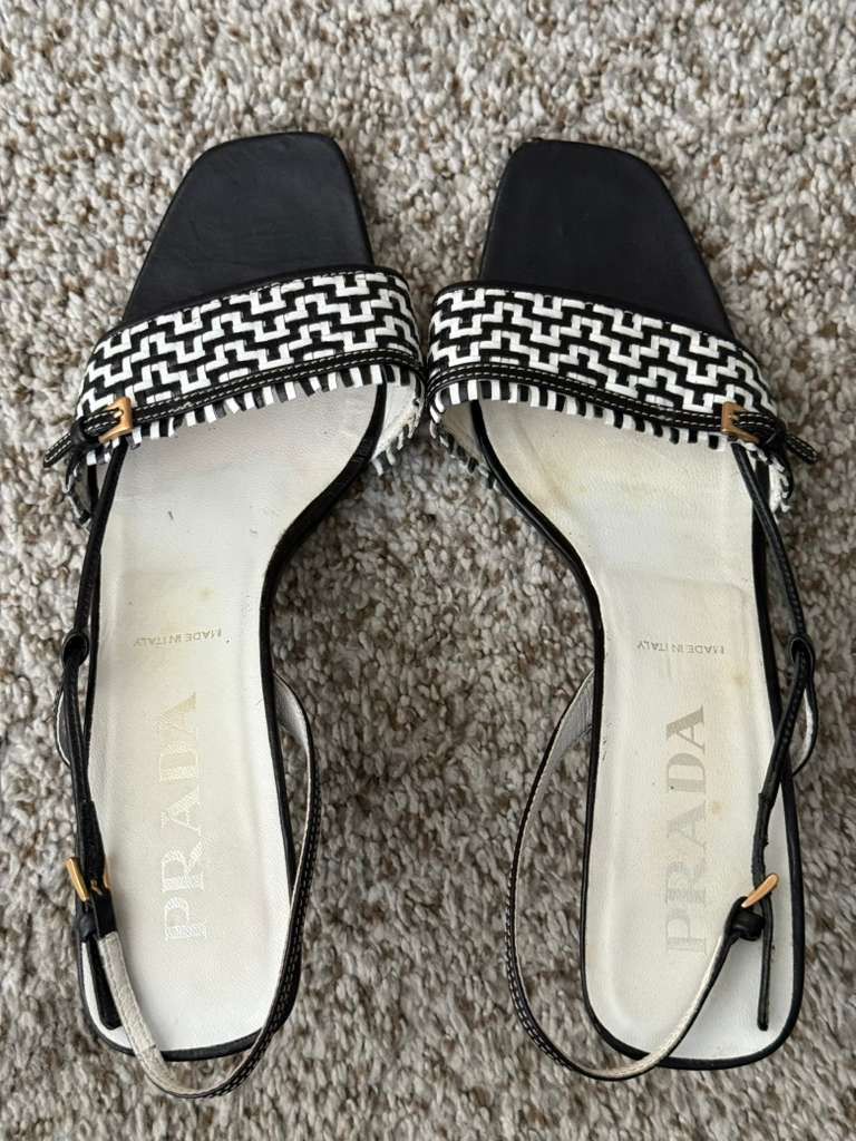 Prada Vintage Prada Women's Woven Domino Slingback Heels Size 38 Size US 8 / IT 38 - 3 Thumbnail