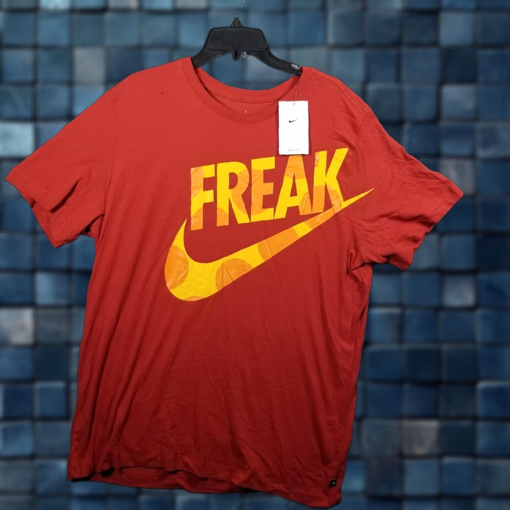 Nike Nike Giannis Freak Basketball Graphic Tee Men XL Red DJ1564-671 Size US XL / EU 56 / 4 - 1 Thumbnail