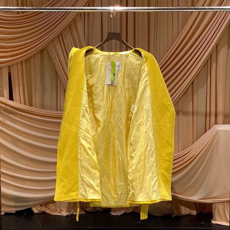Max Mara Max Mara Lemon belted wool coat Size M / US 6-8 / IT 42-44 - 5 Thumbnail