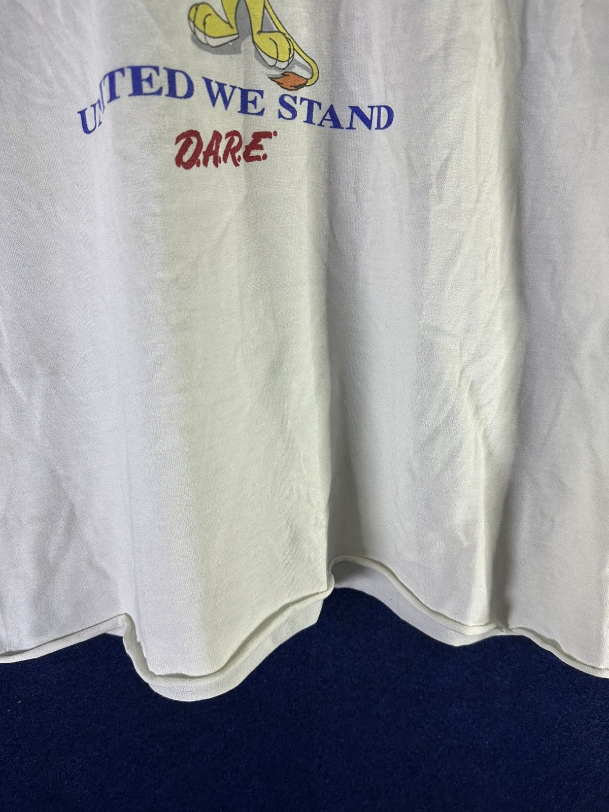 D.A.R.E D.A.R.E American Flag Y2K Distressed T-Shirt Size US L / EU 52-54 / 3 - 6 Thumbnail