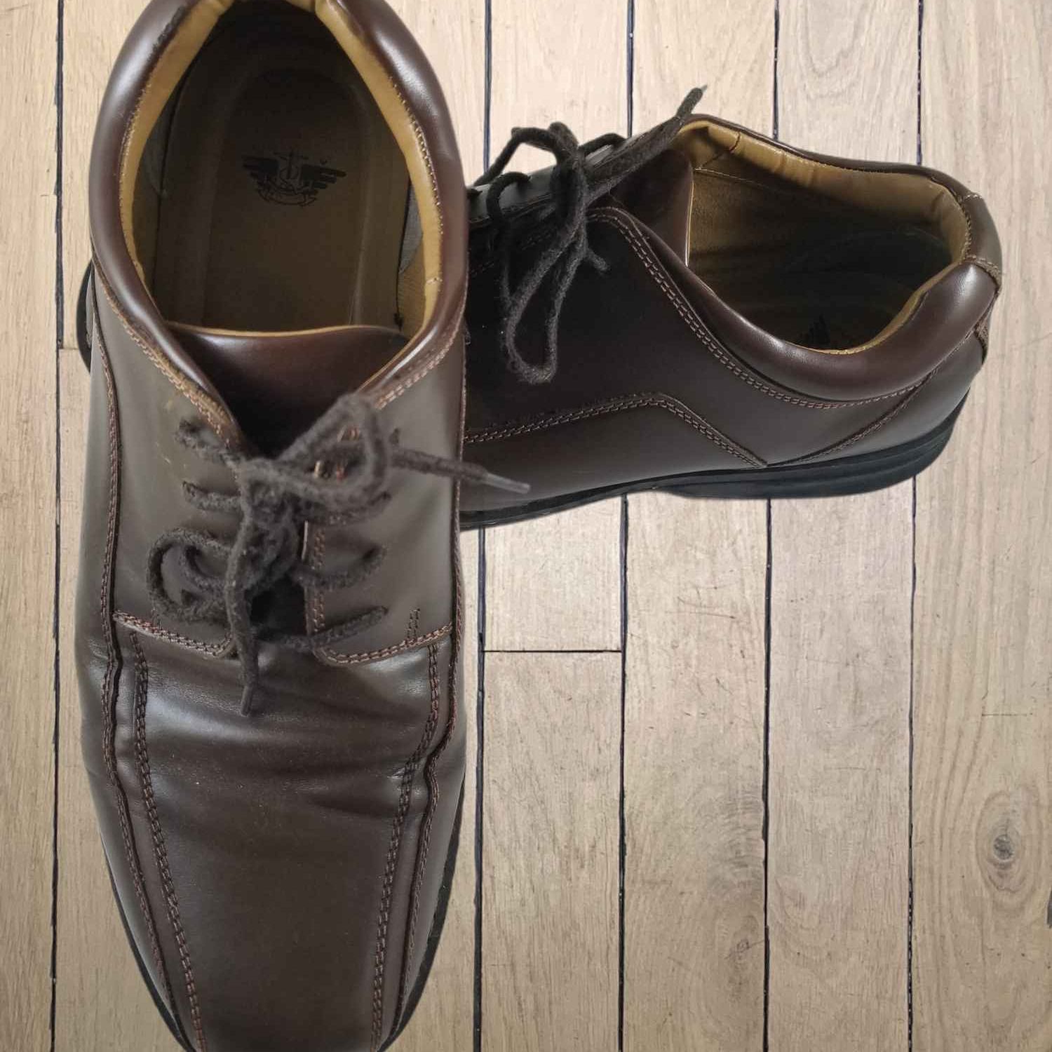 Dockers Mens Dockers Shoes 11.5W Brown Motion Comfort Leather Upper Size US 11.5 / EU 44-45 - 1 Thumbnail