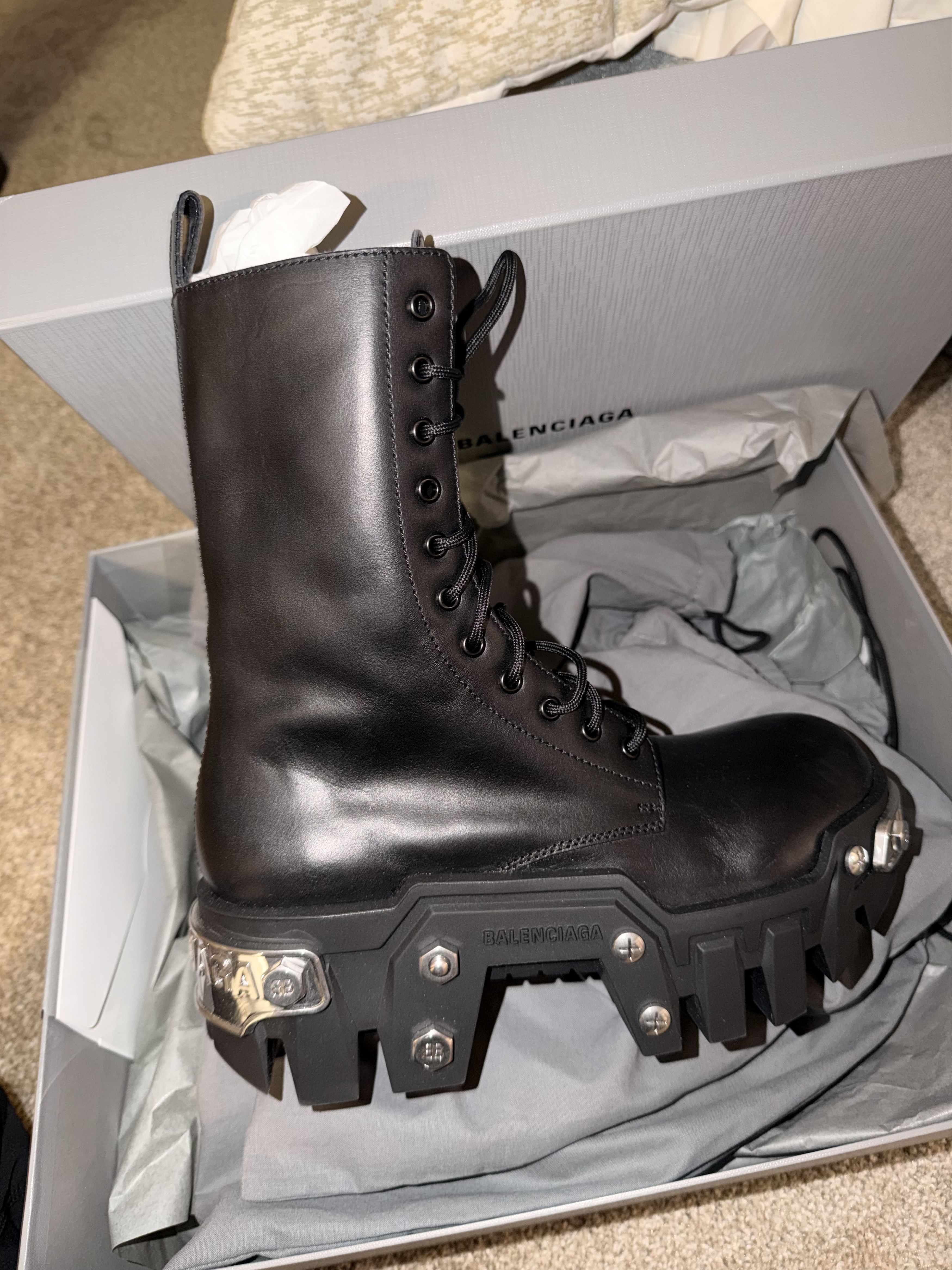 Balenciaga Balenciaga Bulldozers Size US 7 / EU 40 - 1 Thumbnail