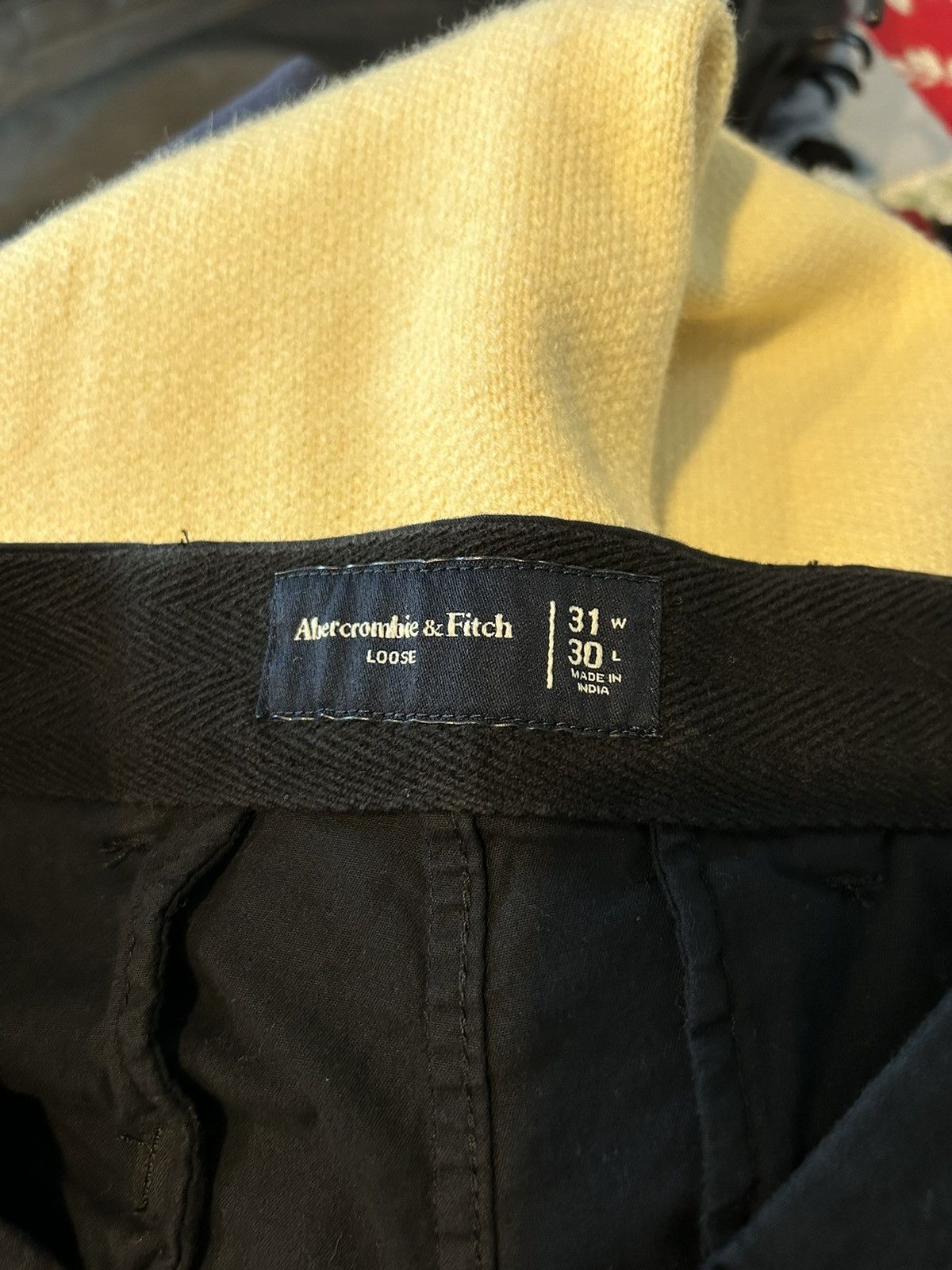 Abercrombie & Fitch Abercrombie & Fitch Loose Permacrease Pants - 31x30 Size US 31 - 3 Thumbnail