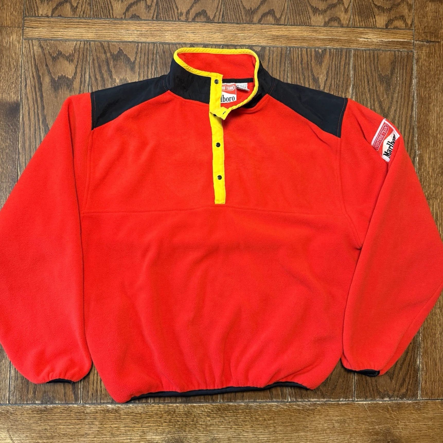 Marlboro VINTAGE Marlboro Team Adventure 1/4 Button Up Large Pullover Fleece Jacket Men Red 1990s Windbreaker Pockets Synchilla Size US L / EU 52-54 / 3 - 2 Thumbnail