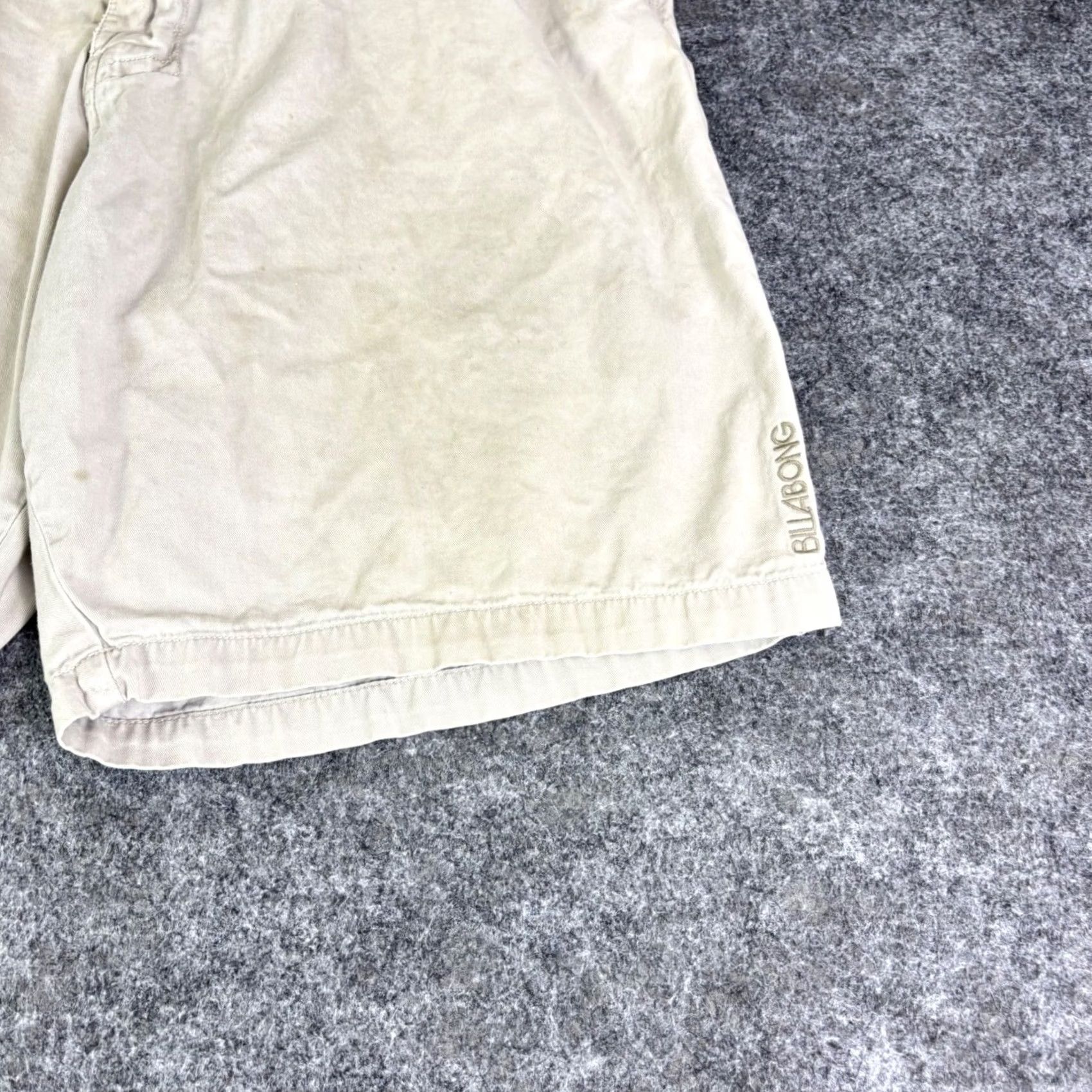 Billabong Billabong Thrash Men Khaki Chino Shorts Tan Cotton Size 33 Casual Skate Summer Size US 33 - 7 Thumbnail