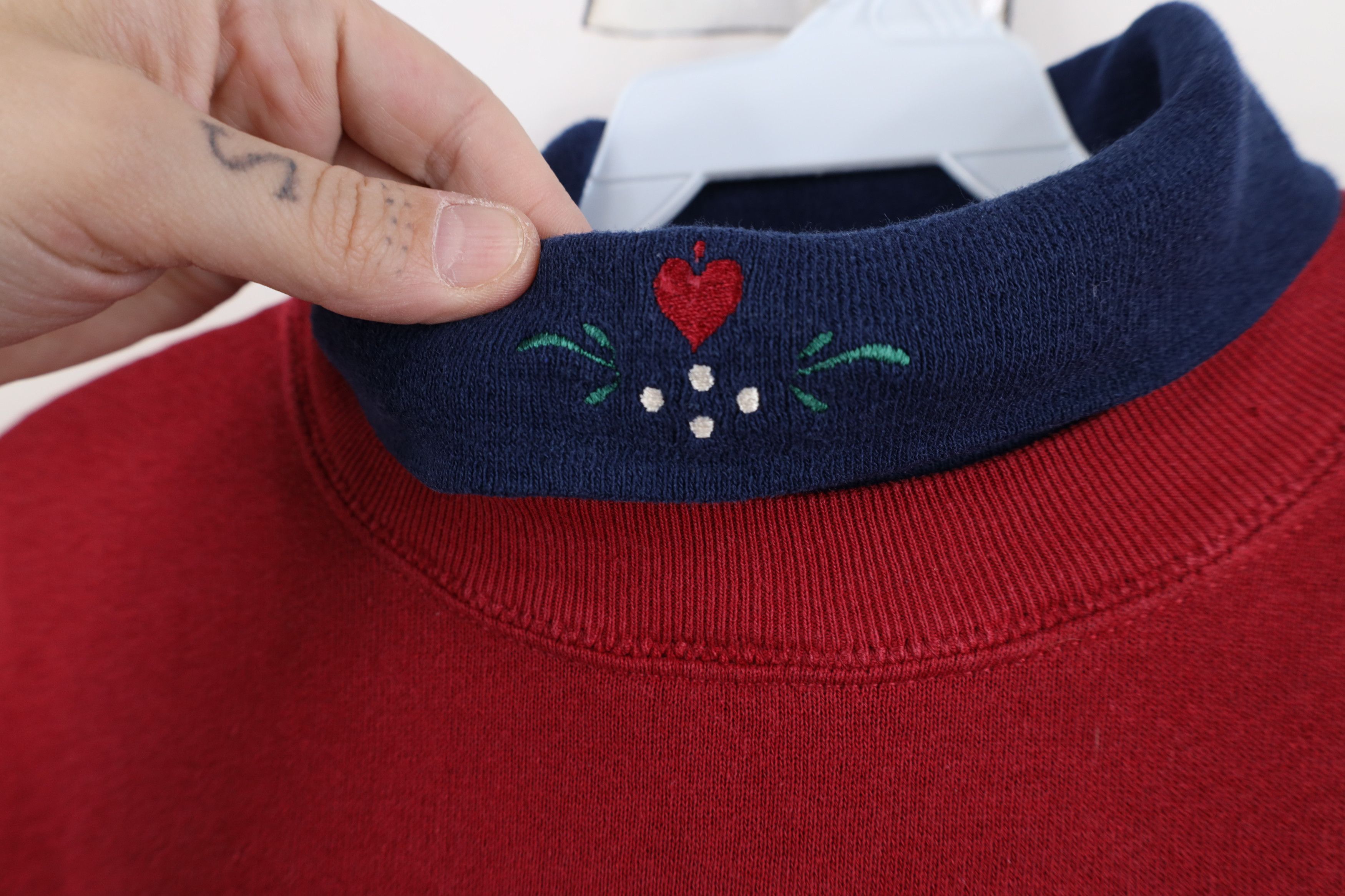 Vintage Vintage 90s Streetwear Heart Turtleneck Sweatshirt USA Size L / US 10 / IT 46 - 4 Thumbnail