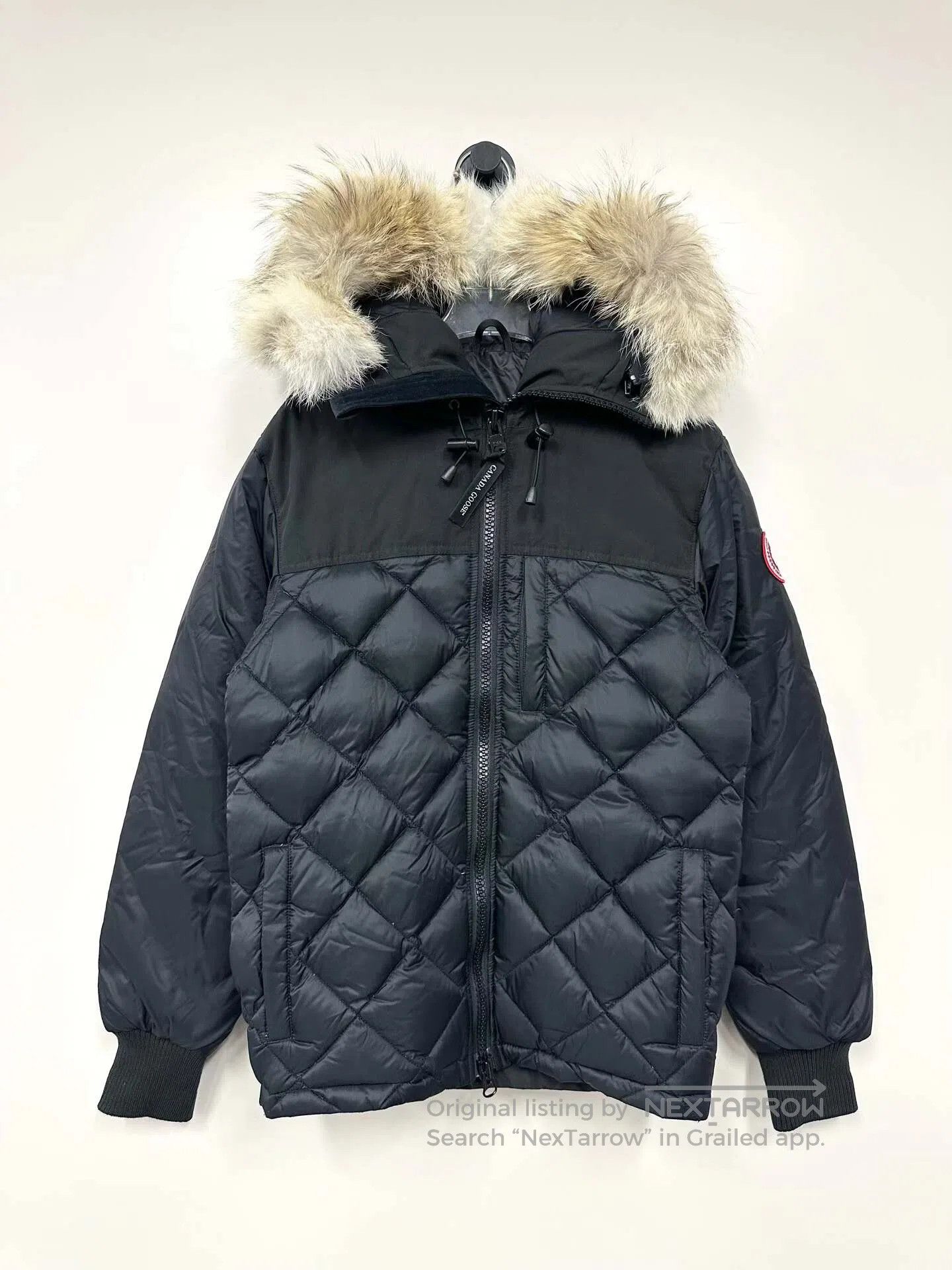 Canada Goose Canada Goose Black Red Label Short Down Jacket| Size US XS / EU 42 / 0 - 1 Thumbnail