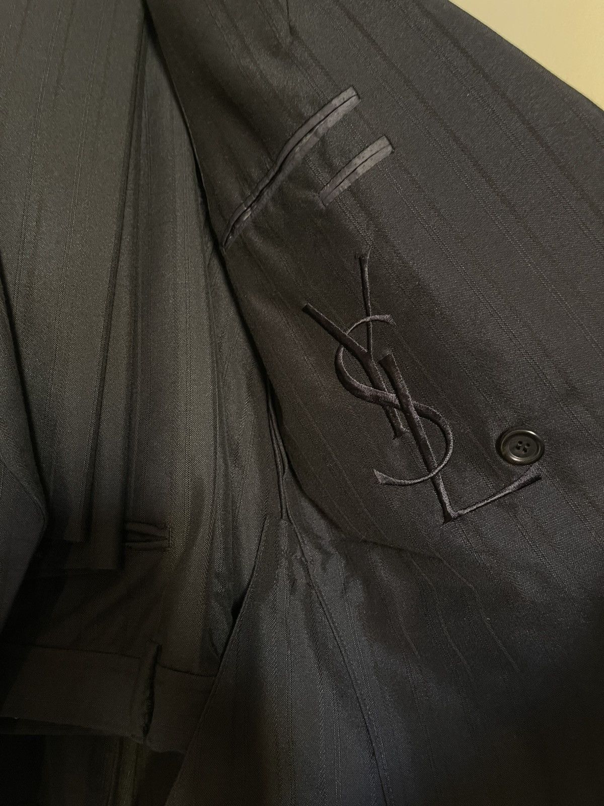 Yves Saint Laurent Yves Saint Laurent suit Size 48R - 7 Thumbnail