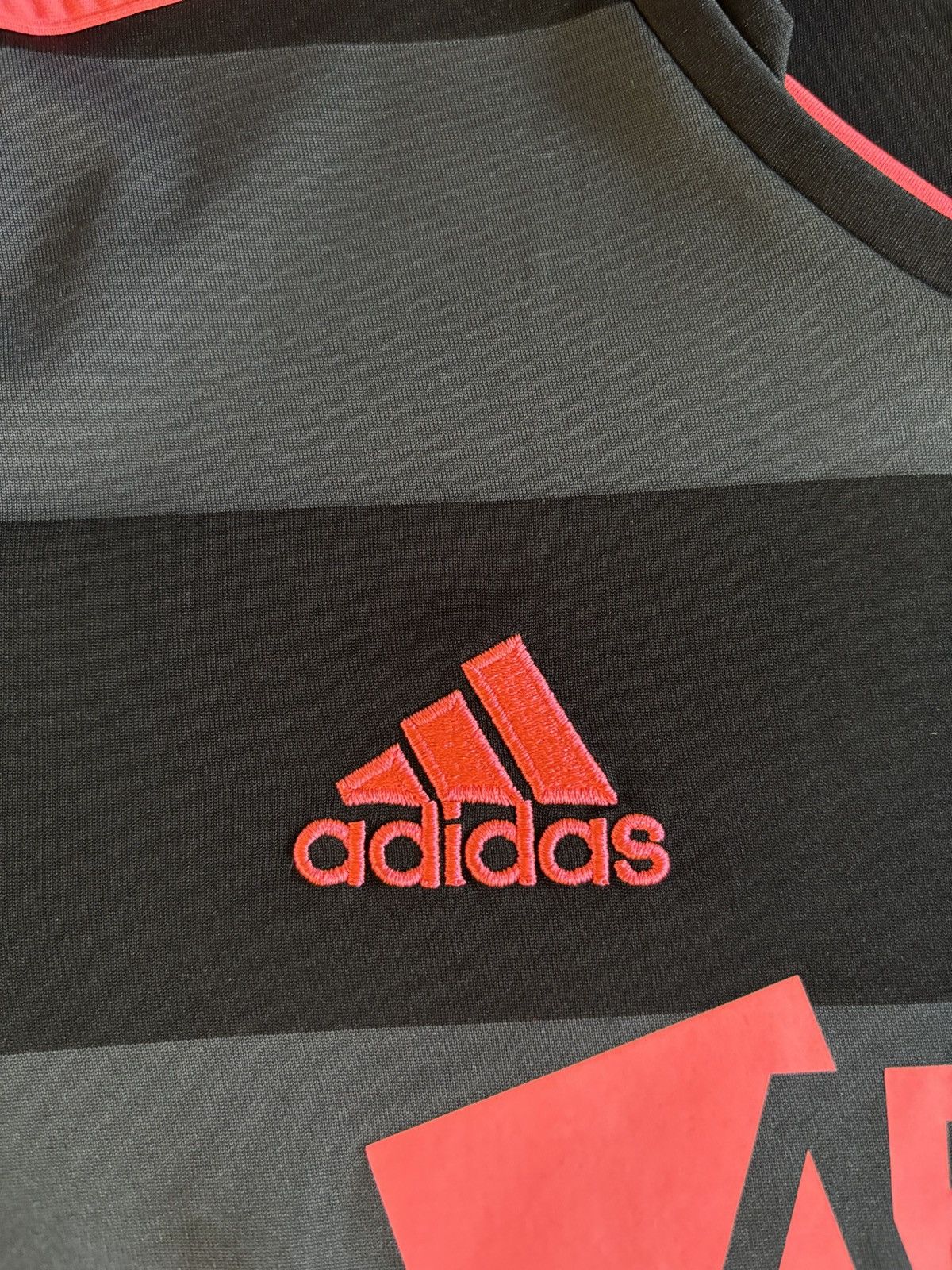 Adidas Ajax Amsterdam 13/14 Adidas Away Kit Size US S / EU 44-46 / 1 - 4 Thumbnail