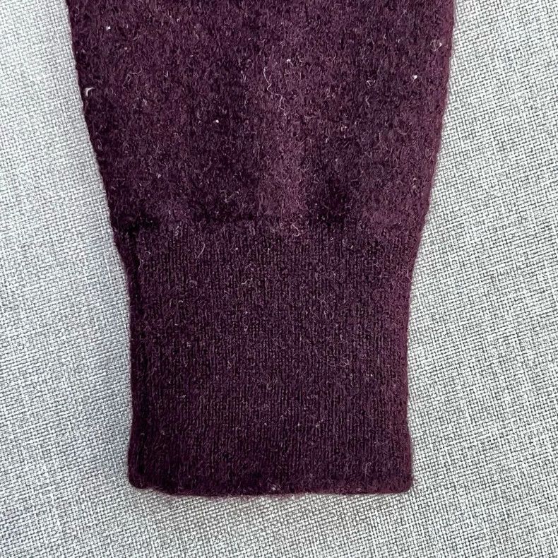 Givenchy Givenchy Burgundy Star Knit Top, Size L, 98 New, 68605 Size US L / EU 52-54 / 3 - 3 Thumbnail