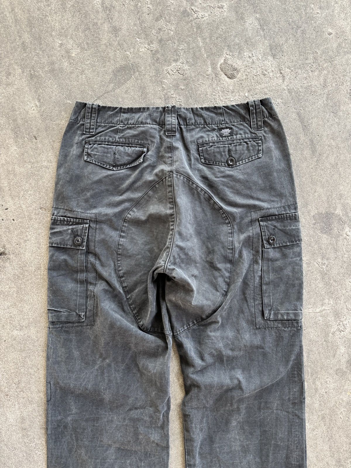 Supreme Vintage Supreme Cargo Pants Size US 33 - 1 Thumbnail