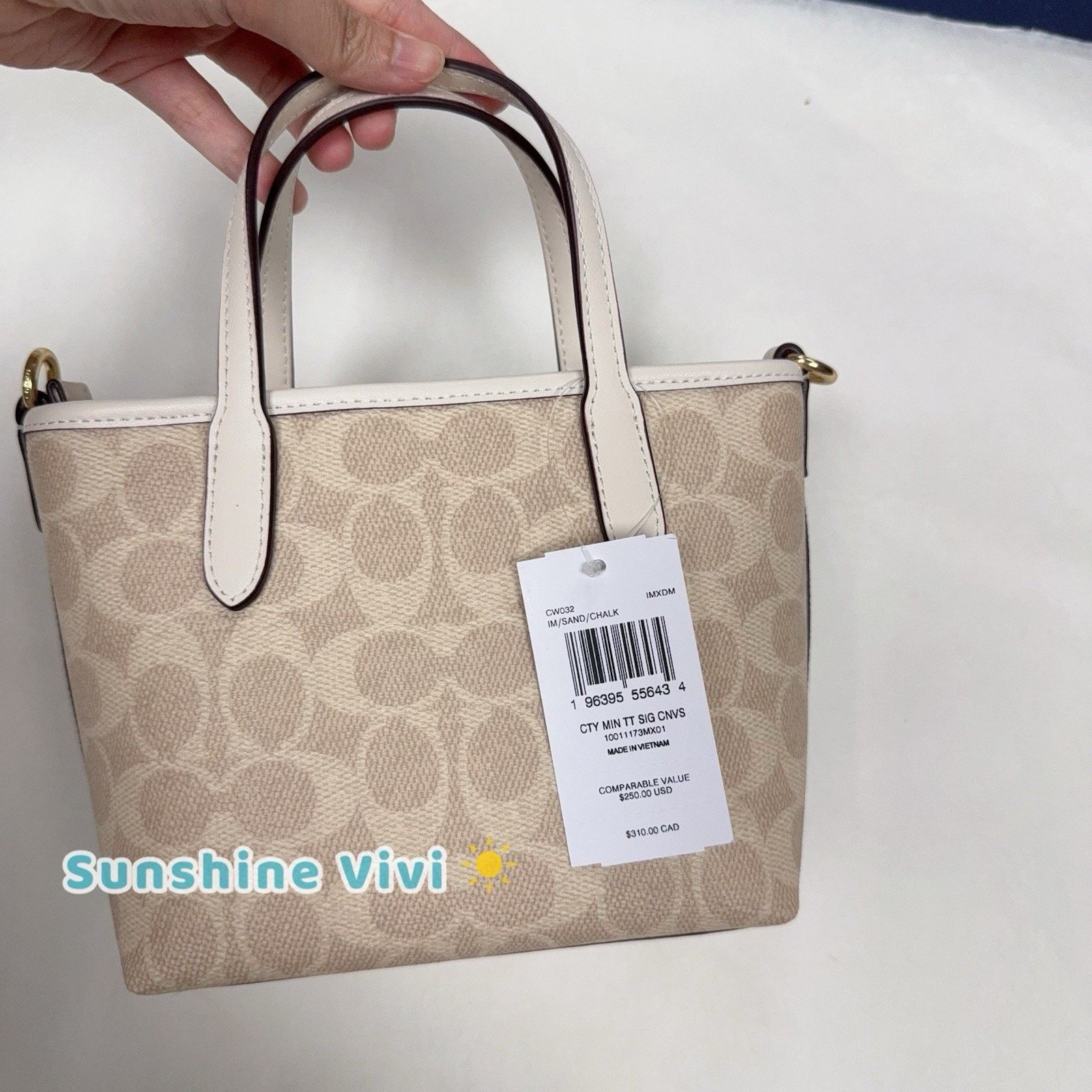 Coach NWT COACH City Mini Tote Bag CW032 Sand Chalk Size ONE SIZE - 3 Thumbnail