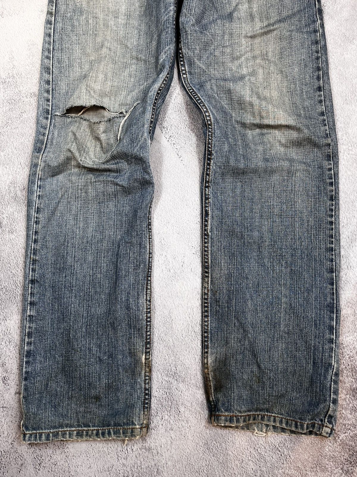 Levi's × Levi's Vintage Clothing Vintage Y2K Levi’s 505 faded denim jeans streetwear size 33 Size US 33 - 7 Thumbnail