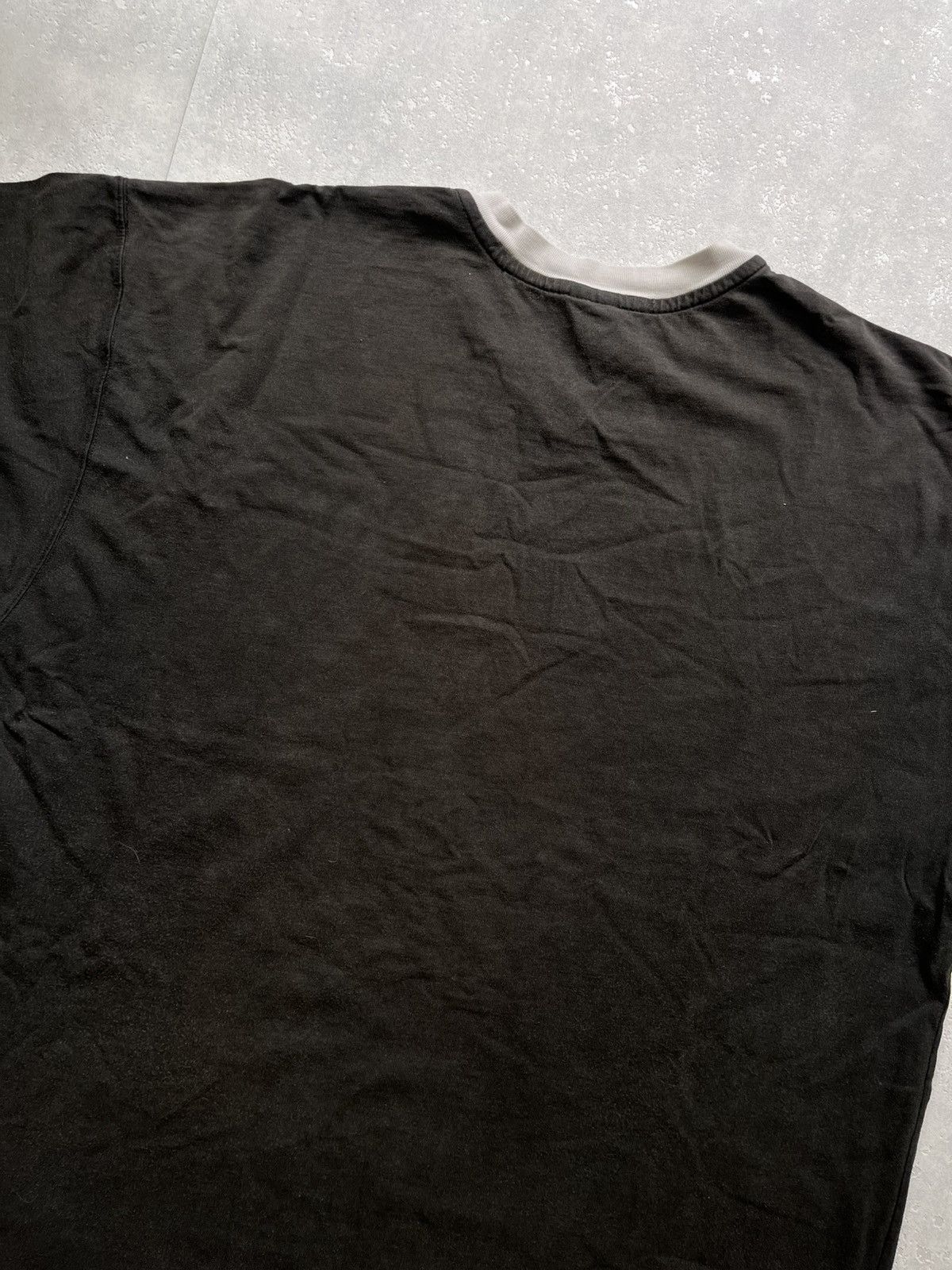 Nike 90’s NIKE SPELLOUT LOGO Y2K SWOOSH RETRO V-NECK SUNFADED TEE Size US XL / EU 56 / 4 - 6 Thumbnail
