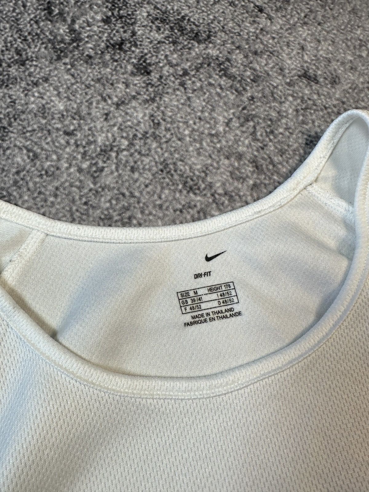 Nike × Vintage Y2K Vintage Nike Tank Top Streetwear Rare Casual USA Style Size US M / EU 48-50 / 2 - 3 Thumbnail