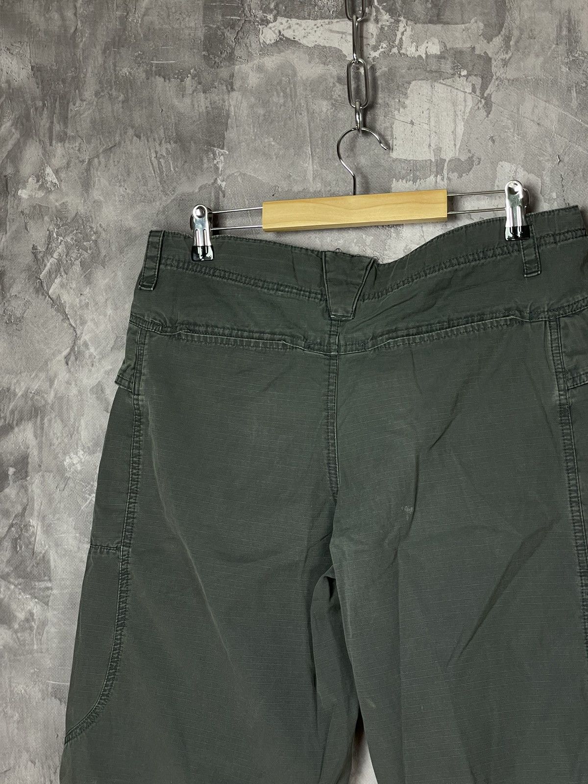 Japanese Brand × Nike × Vintage Nike Cargo vintage shorts Y2K Size US 32 / EU 48 - 10 Thumbnail