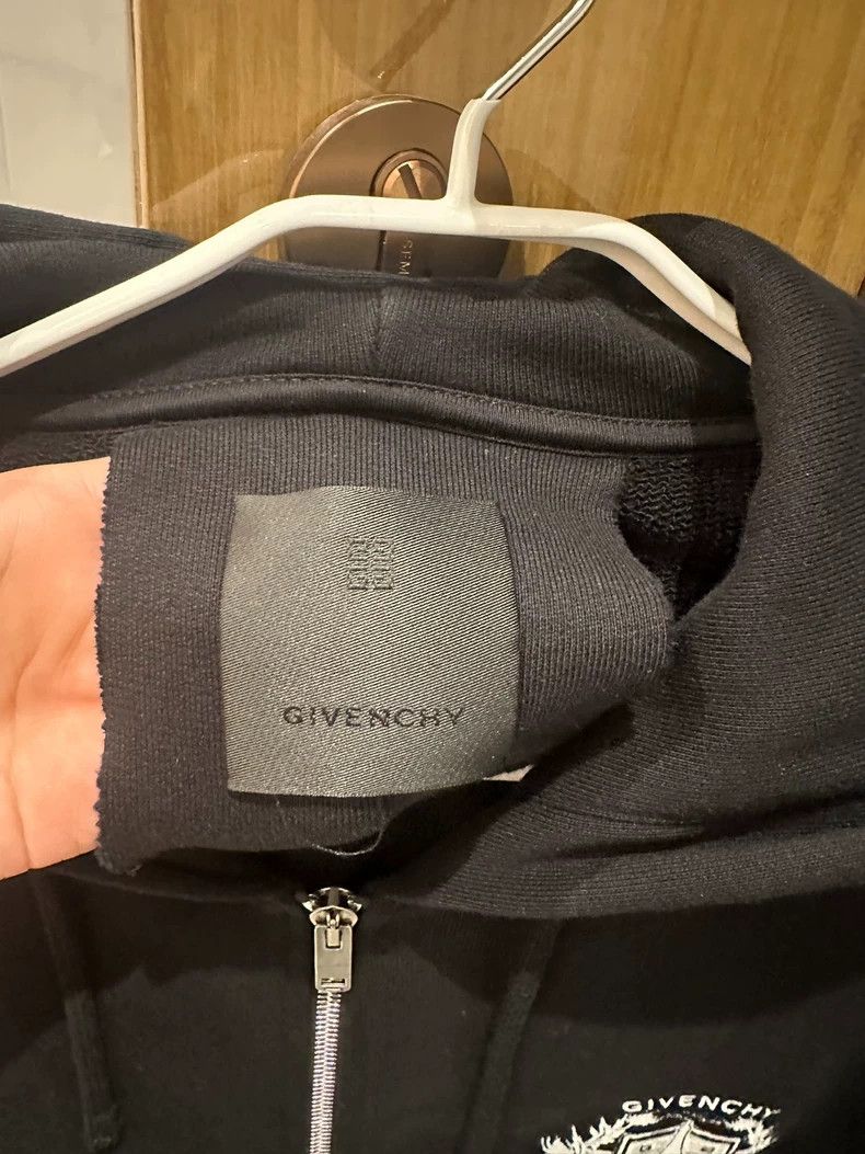 Givenchy Givenchy Men's black hooded sweater, size M Size US M / EU 48-50 / 2 - 3 Thumbnail