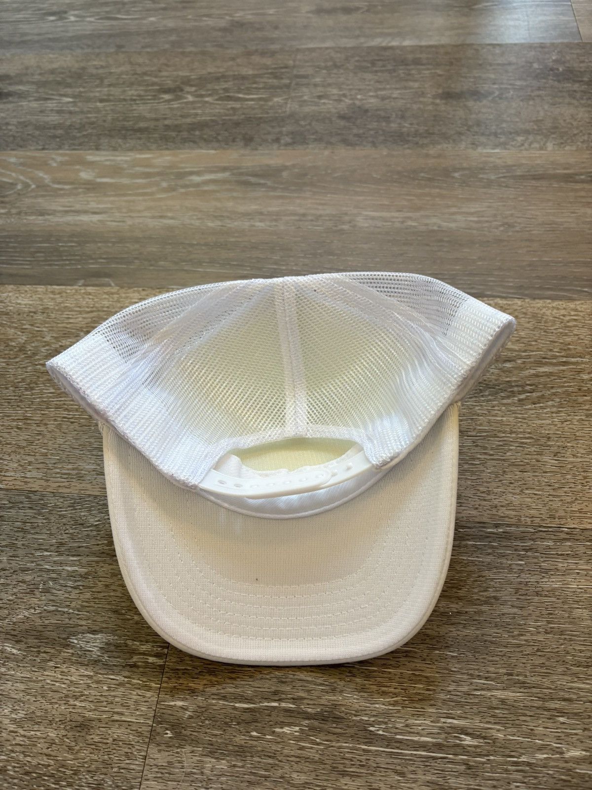 NFL Washington Commanders Trucker Hat Size ONE SIZE - 2 Thumbnail