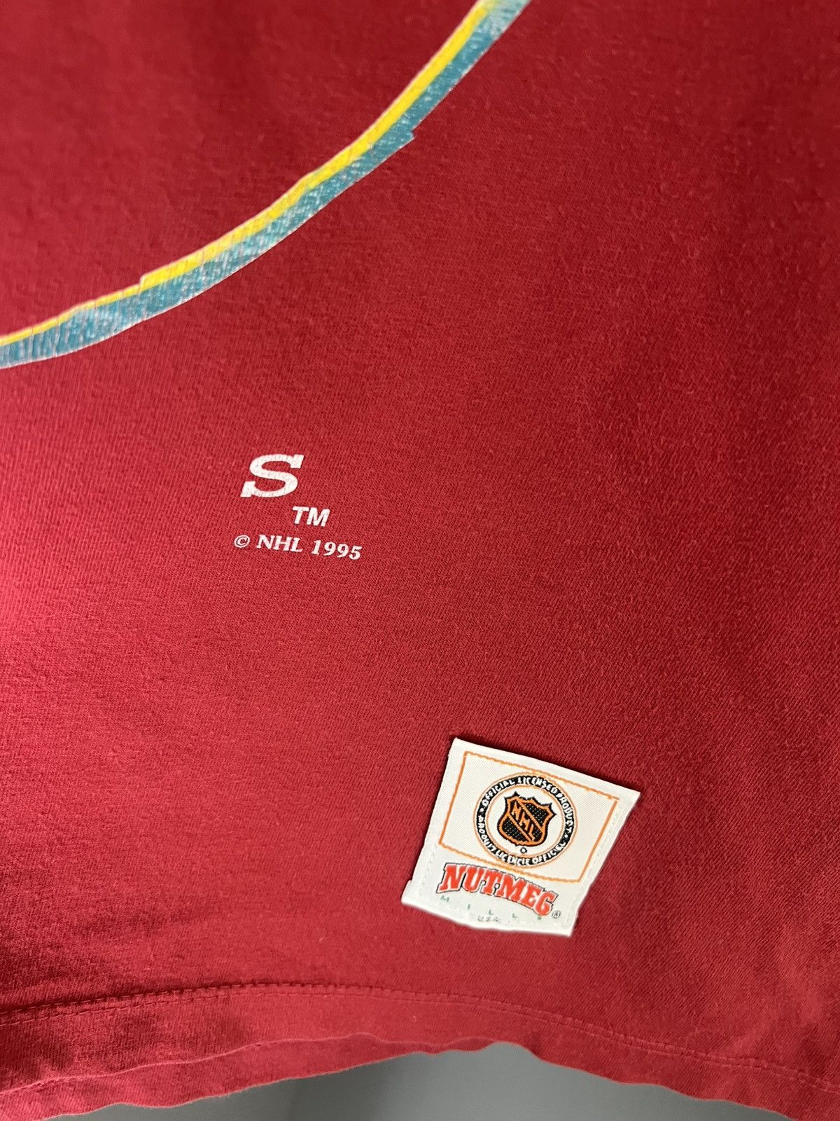 Nutmeg × Vintage VERY RARE MIGHTY DUCKS NHL BIG LOGO T-SHIRT 1995 RETRO 90s Size US XL / EU 56 / 4 - 4 Thumbnail