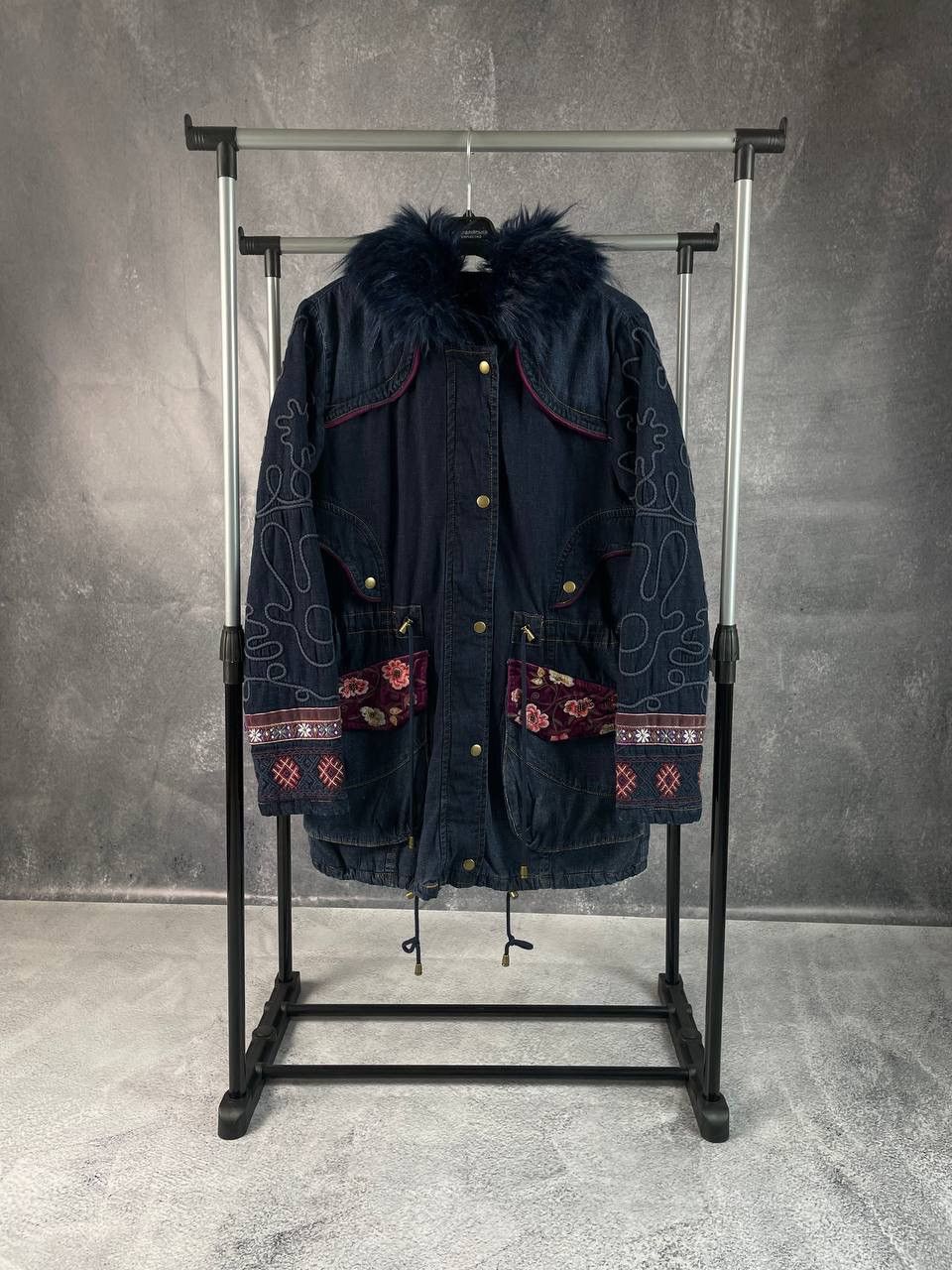 image of Avant Garde Desigual Pakaian Jadi Wanita Jaket, Women's (Size Small)
