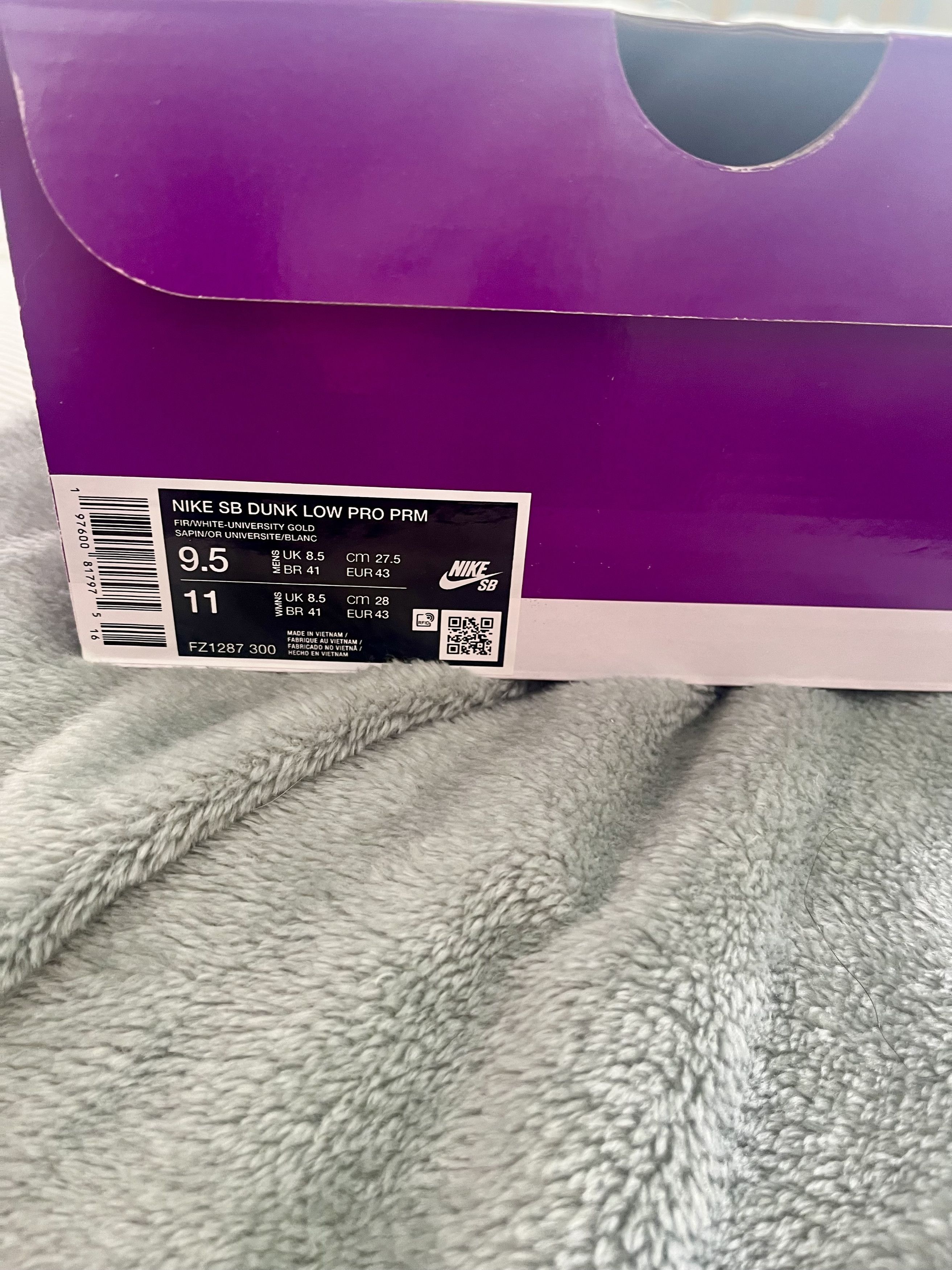 Nike SB Dunk sb low pro prm Seattle Supersonics 9.5 43 Size US 9.5 / EU 42-43 - 12 Thumbnail