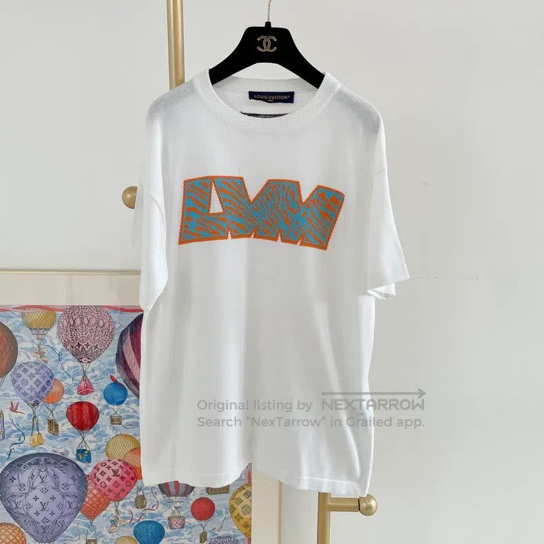 Louis Vuitton Louis Vuitton White letter knit short sleeves Size US XS / EU 42 / 0 - 1 Thumbnail