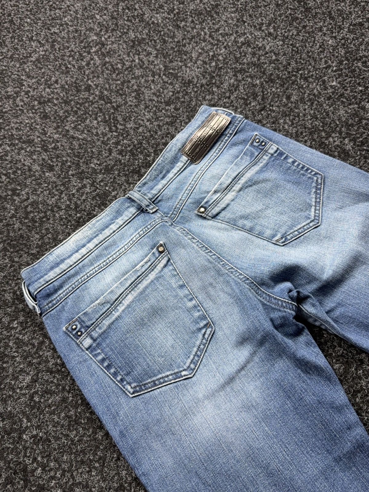 Diesel Luxury Retro 00s Diesel Ronhoir Low Rise Bootcut Jeans Y2K Size 28" / US 6 / IT 42 - 19 Thumbnail