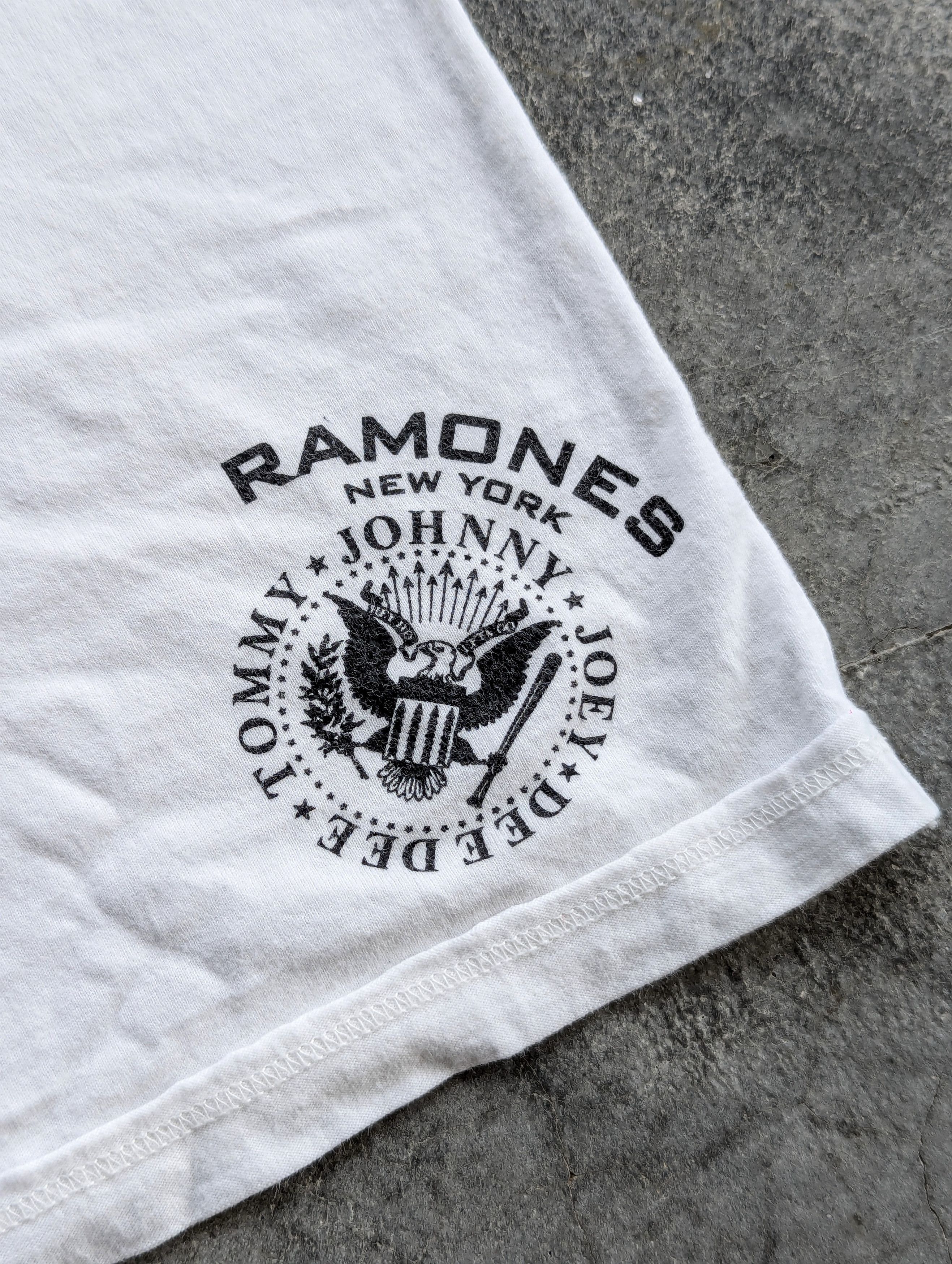 Hysteric Glamour Hysteric Glamour x Ramones Photo Tshirt Size US L / EU 52-54 / 3 - 8 Thumbnail
