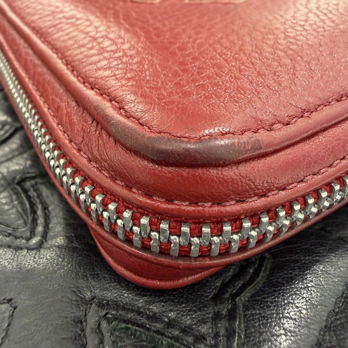 Chrome Hearts Chrome Hearts red cemetery triple cross leather patch wallet Size ONE SIZE - 12 Thumbnail