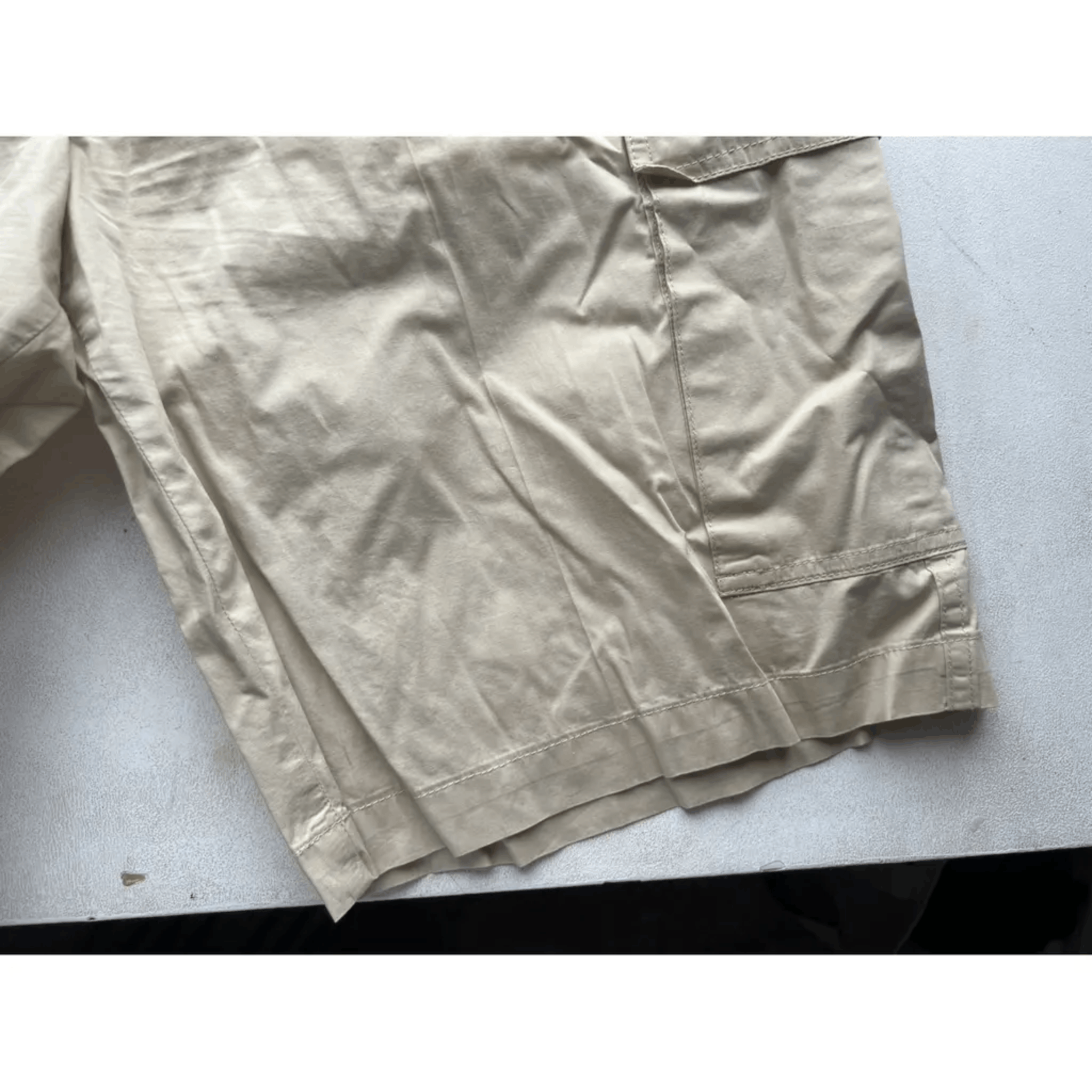 Diesel Diesel Ecru Cargo Shorts – Clean Minimal Utility Fit Size US 36 / EU 52 - 9 Thumbnail