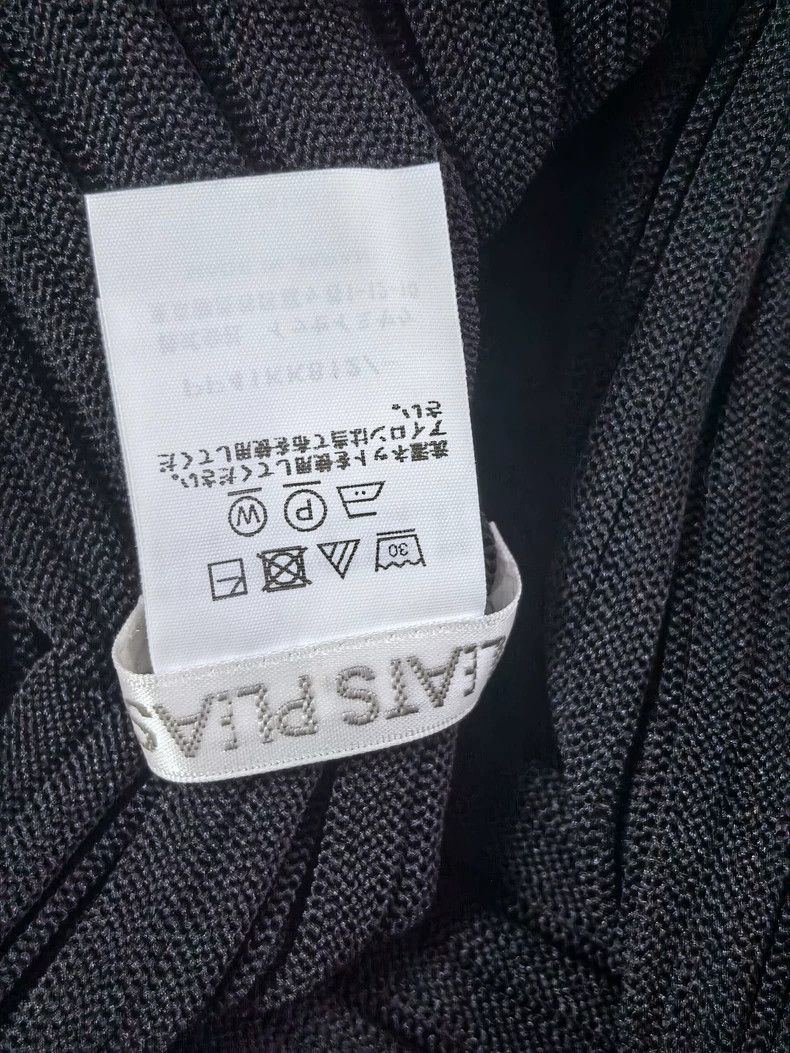Issey Miyake Issey Miyake size:one size Black bestseller mushroom shirt Size XXS / US 00 / IT 34 - 2 Thumbnail