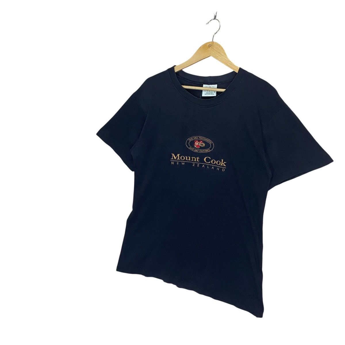 Other Vintage 90s Mount Cook New Zealand Big Logo Tee Size US M / EU 48-50 / 2 - 3 Thumbnail
