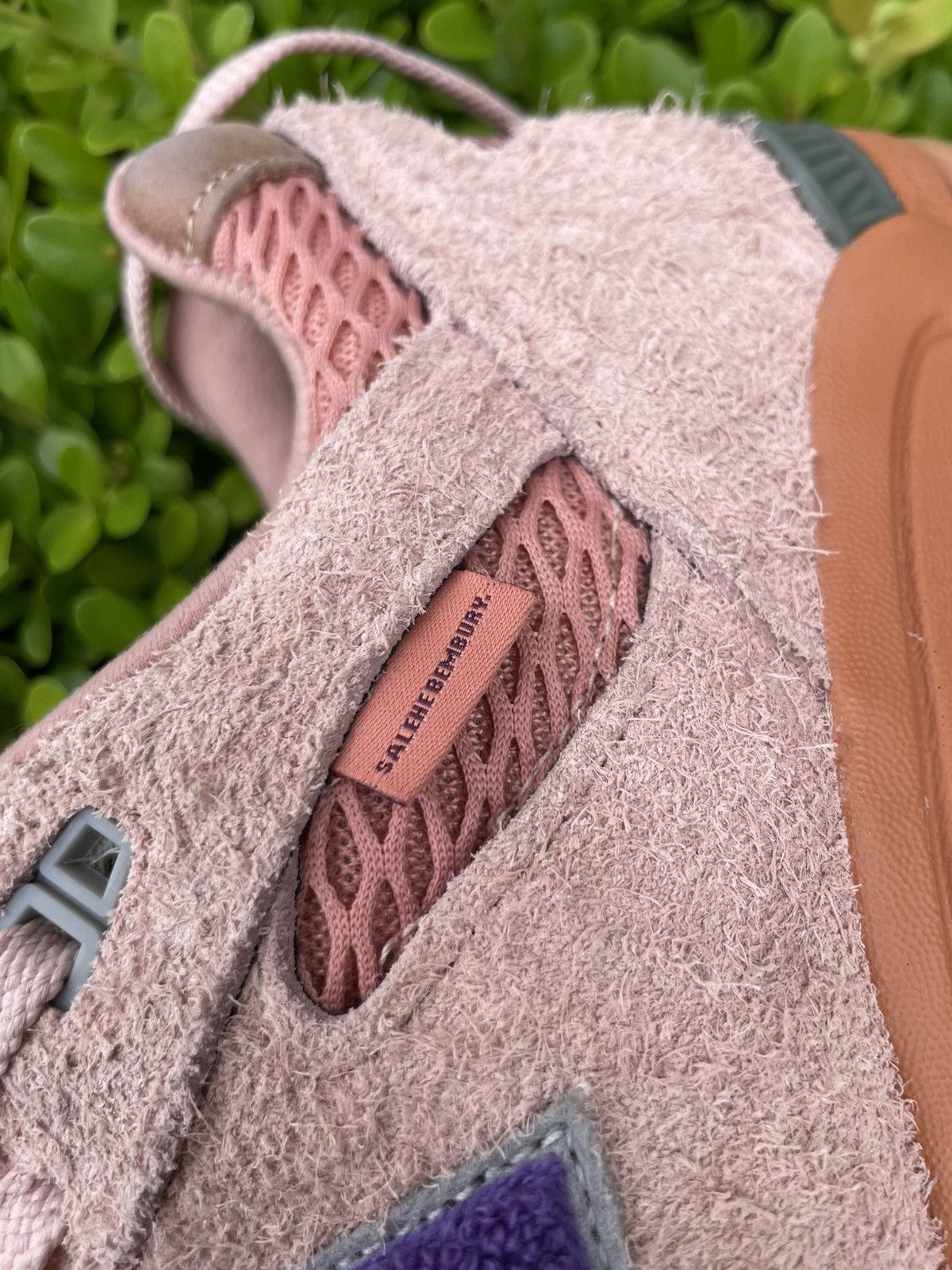 New Balance × Salehe Bembury Salehe Bembury x NB 990 Size US 11 / EU 44 - 11 Thumbnail