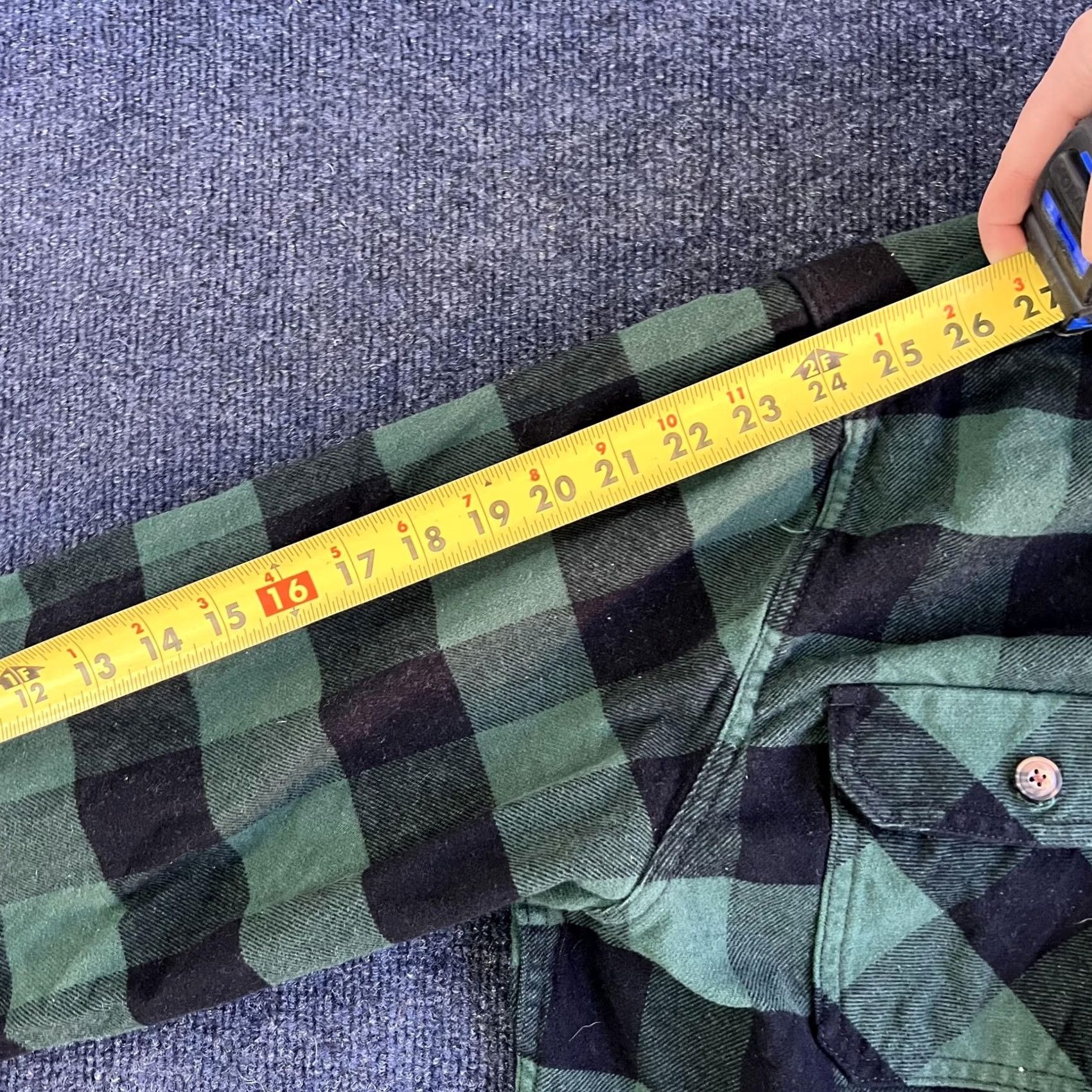 Vintage Jachs MFG Flannel Shirt Mens Large Green Plaid Long Sleeve Button-Up Workwear Size US L / EU 52-54 / 3 - 7 Thumbnail