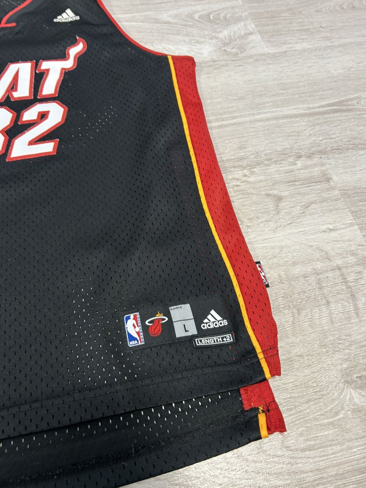 NBA Vintage Jersey NBA O’neal Shaquille Miami Heat Size XS-S Size US XS / EU 42 / 0 - 8 Thumbnail