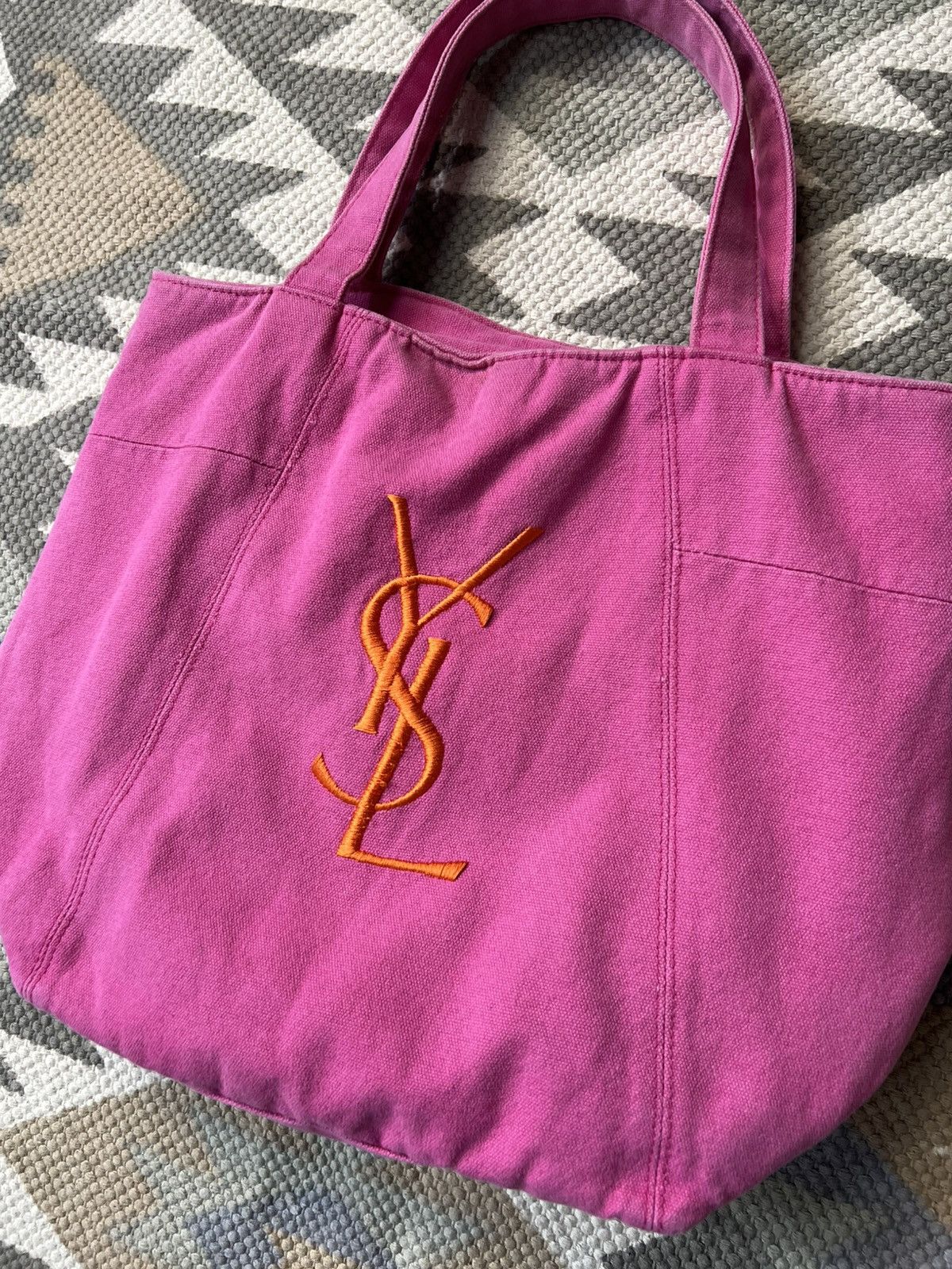 Yves Saint Laurent Yves Saint Laurent YSL Pink Tote Bag Embroidered Logo Size ONE SIZE - 5 Thumbnail