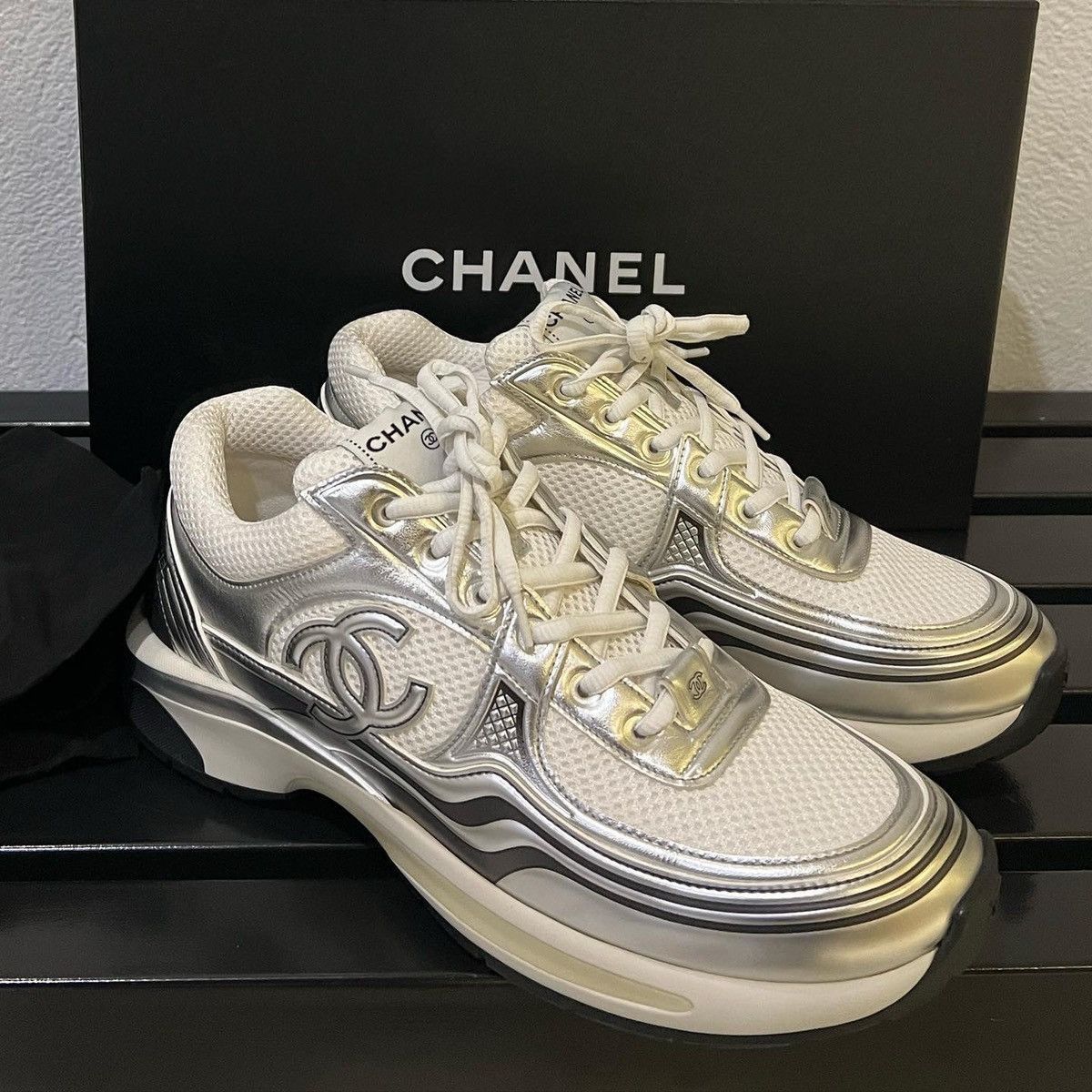 Chanel Chanel laminated 23ss cc sneakers Size US 9 / EU 42 - 1 Thumbnail
