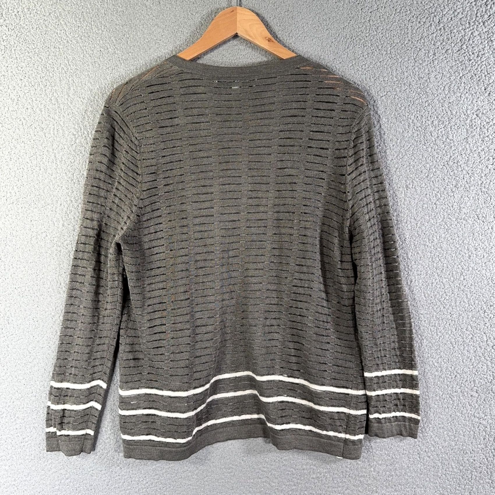 Carolina Herrera Carolina Herrera Cardigan Sweater Womens Large Gray Silk Cashmere Open Knit Crew Neck Long Sleeve Pockets Lightweight Size L / US 10 / IT 46 - 3 Thumbnail