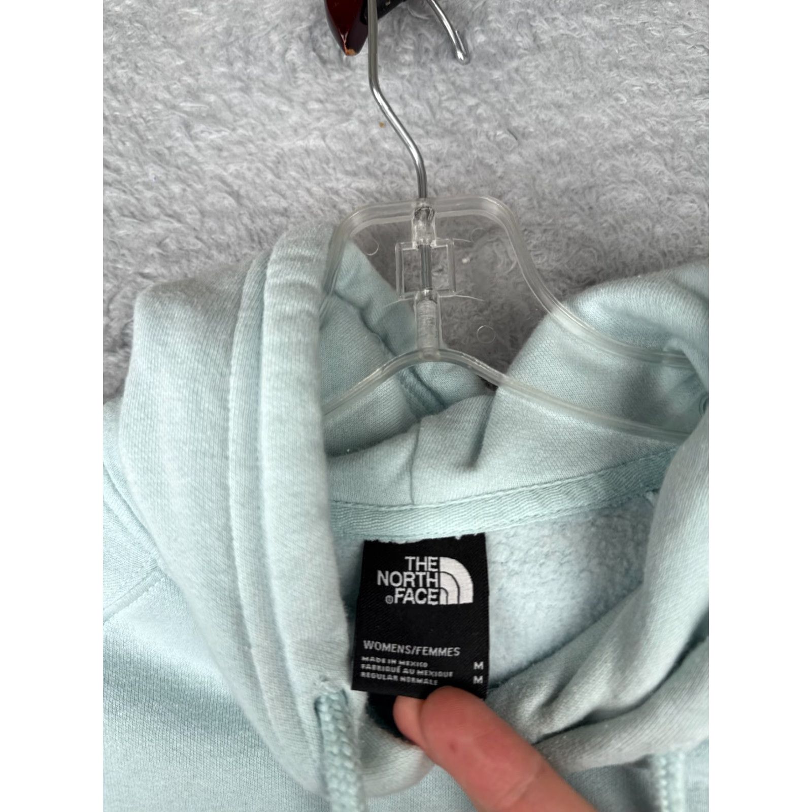 The North Face The North Face Hoodie Womens Medium Blue Pullover Cotton Blend Activewear with Pockets Size M / US 6-8 / IT 42-44 - 7 Thumbnail