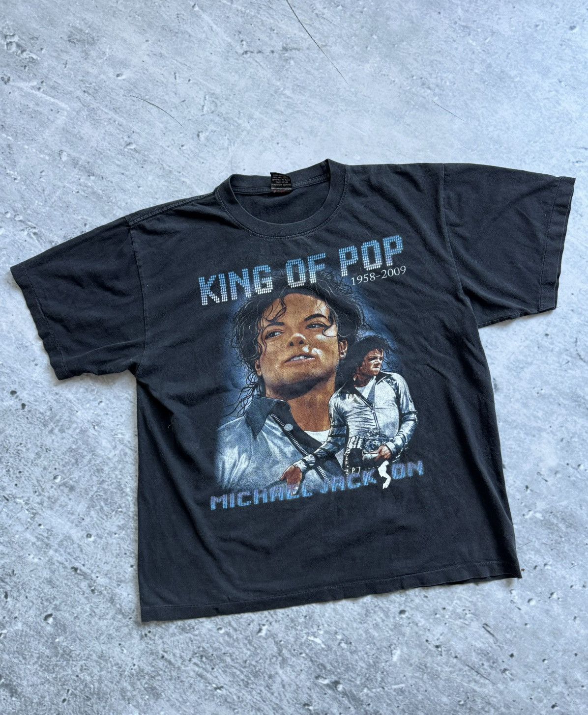 Michael Jackson × Vintage Vintage Michael Jackson retro 2009 tee Tour big logo Size US XL / EU 56 / 4 - 1 Thumbnail