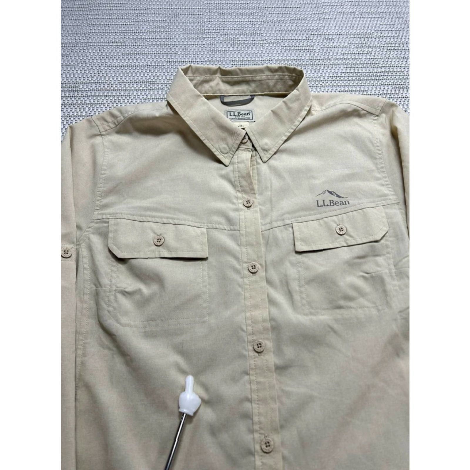 Vintage L.L.Bean Shirt Womens 1X Beige Button Up Shirt Womens 1X Beige Button Up Size XL / US 12-14 / IT 48-50 - 4 Thumbnail