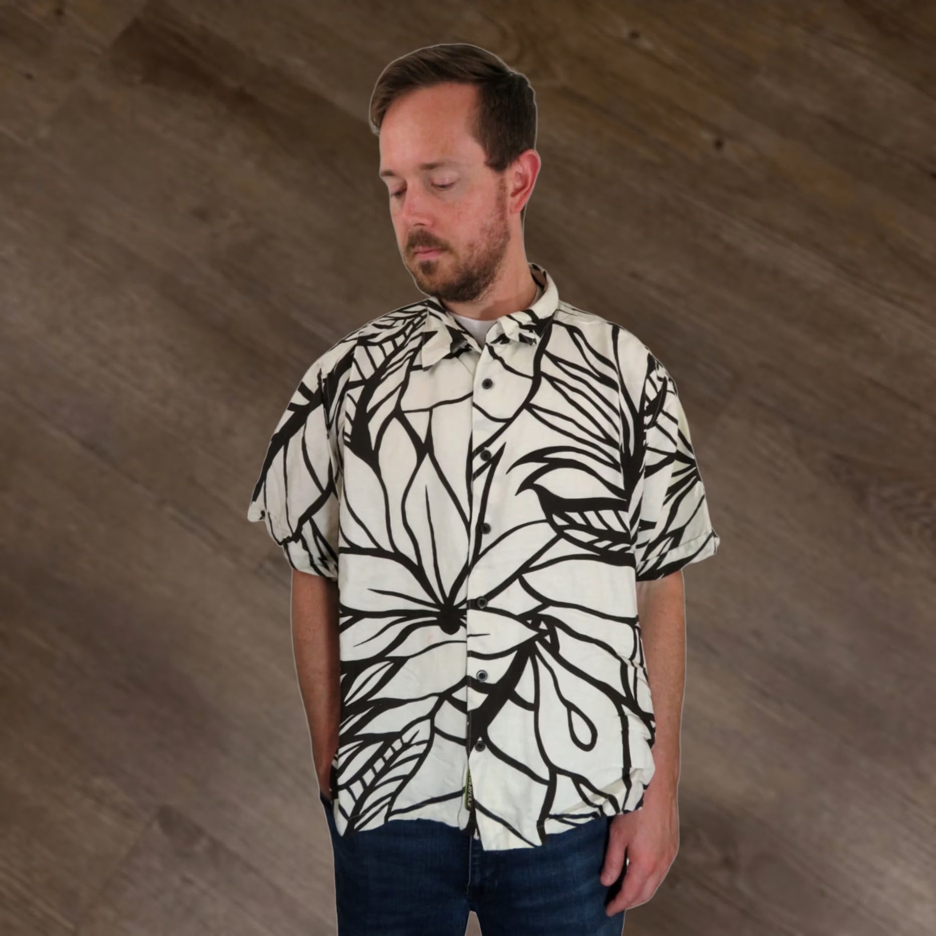 Cubavera VINTAGE Cubavera Shirt Mens 3XL Beige Floral Linen Rayon Button-Up Short Sleeve Collared Hawaii Beach Retro Tropical 70s 80s 90s Women's? Size US XXL / EU 58 / 5 - 1 Thumbnail