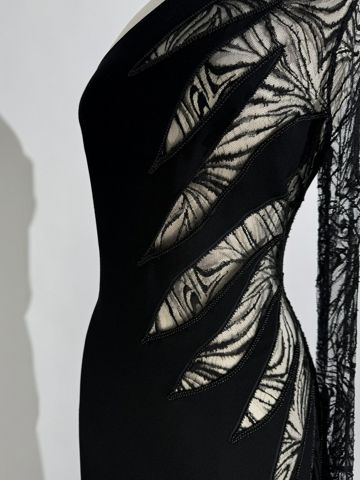Zuhair Murad US 14 ZUHAIR MURAD Cady And Zebra Lace Intarsia Gown Size XL / US 12-14 / IT 48-50 - 4 Thumbnail